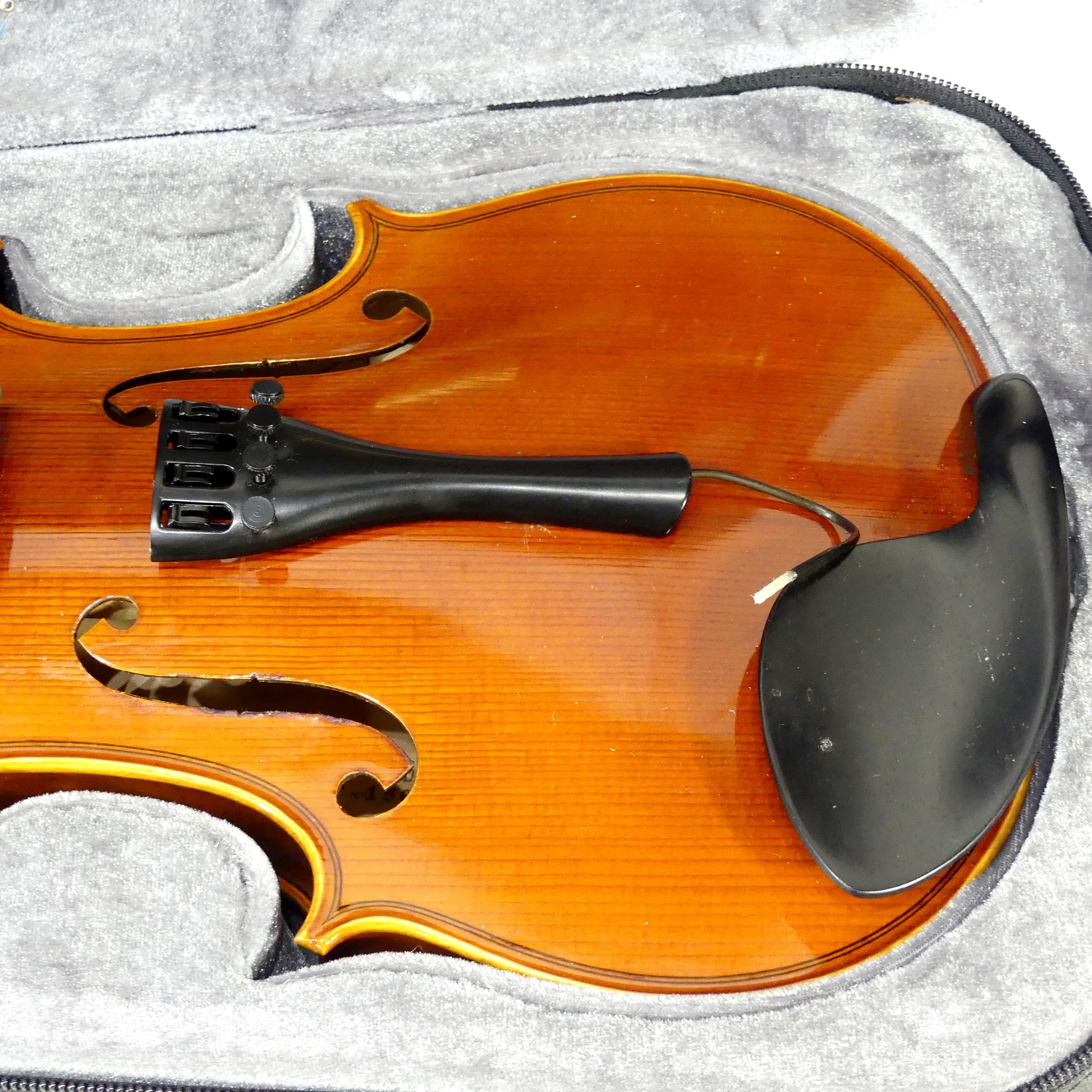 Violon - Kaiming Violins - Fabrication artisanale Bon état - Vue 7 - 