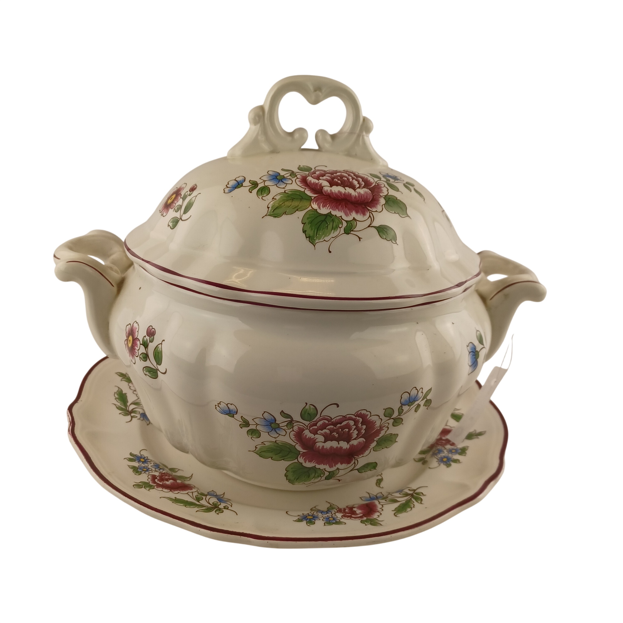 Acheter Soupière de porcelaine avec fleurs rouges Très bon état - 12,00 € Soupière de porcelaine avec fleurs rouges Très bon état - reconditionné disponible sur Label Emmaüs