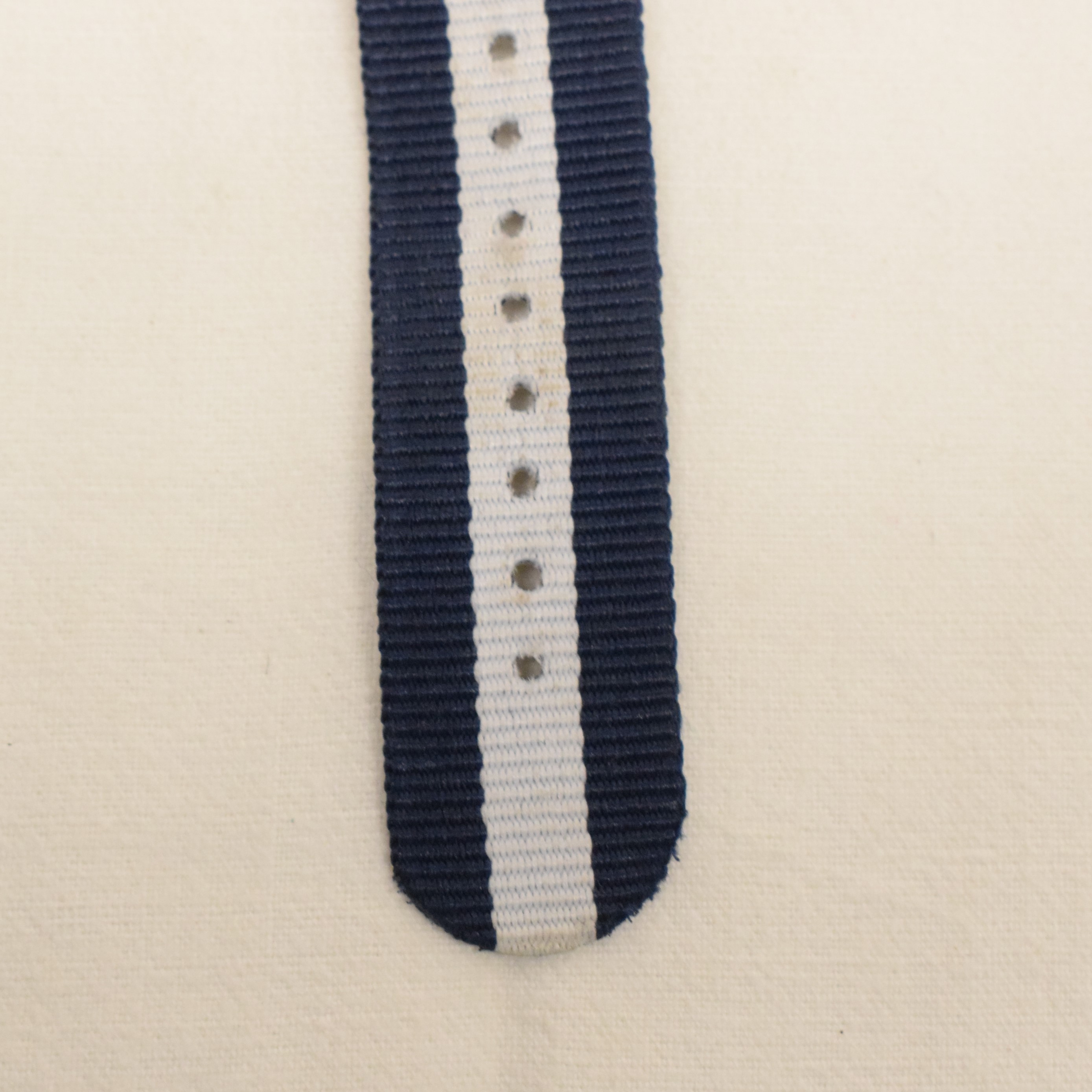 Montre mixte à quartz Daniel WELLINGTON - Photo 3