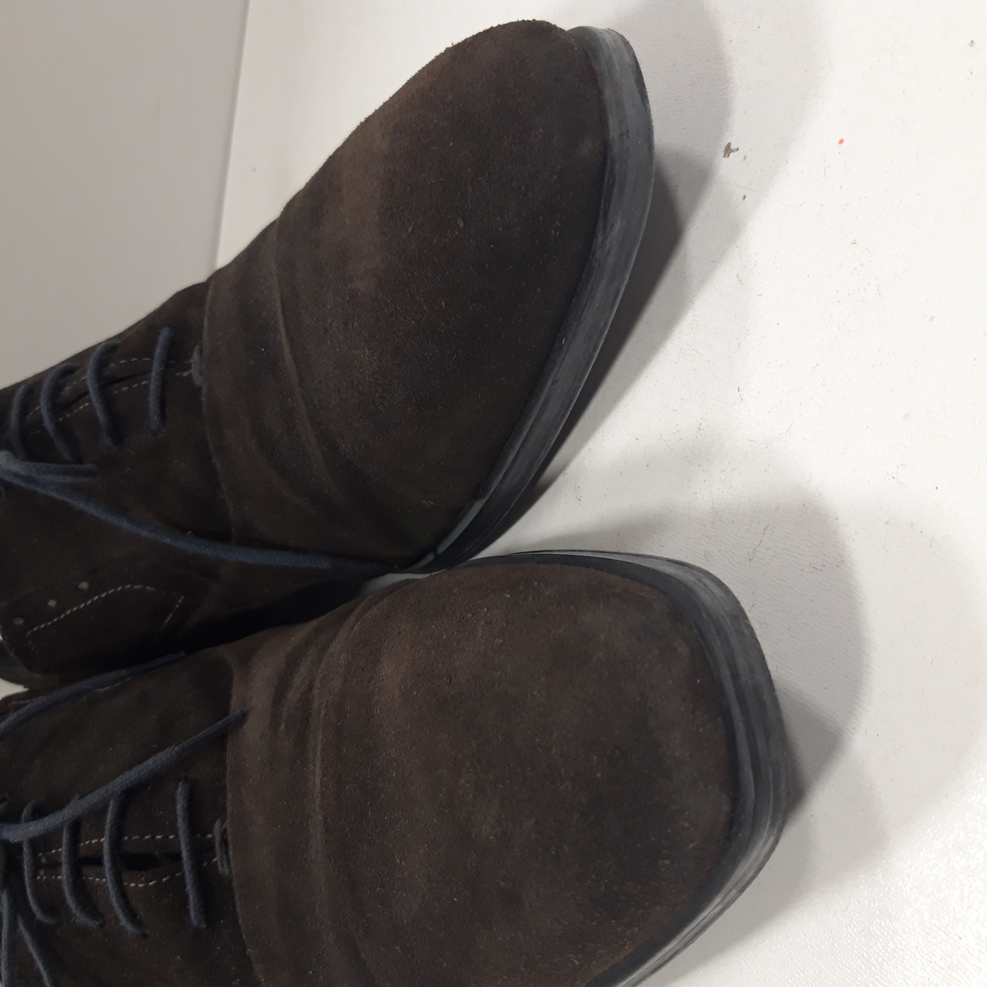 Chaussures en daim genuine rubber homme San Marina 42 Bon état - Vue 3 - 