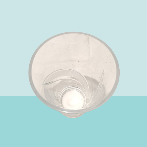 Vase en verre gravé Très bon état - Vue 2 - 