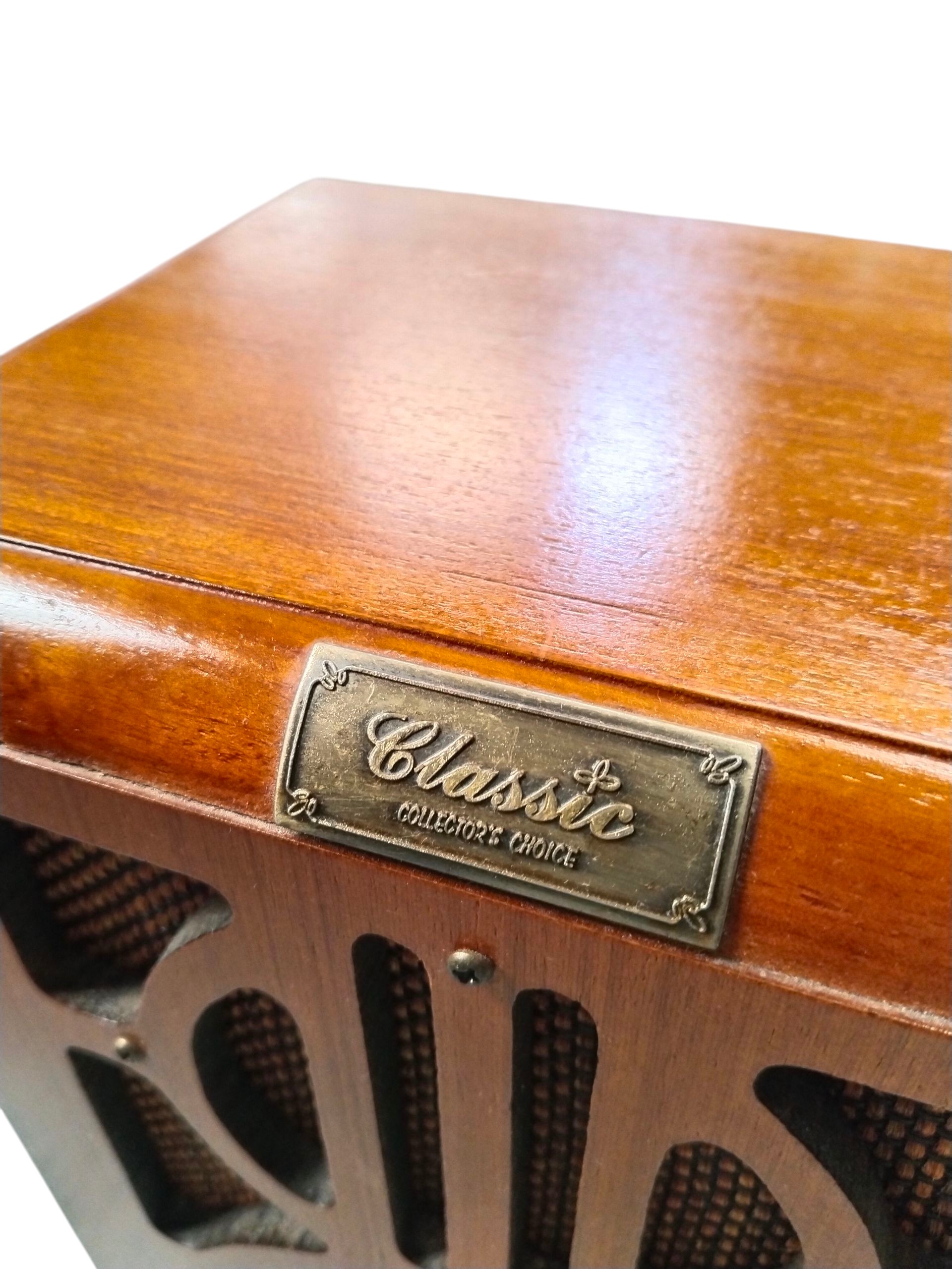 Radio Vintage en bois - Photo 2