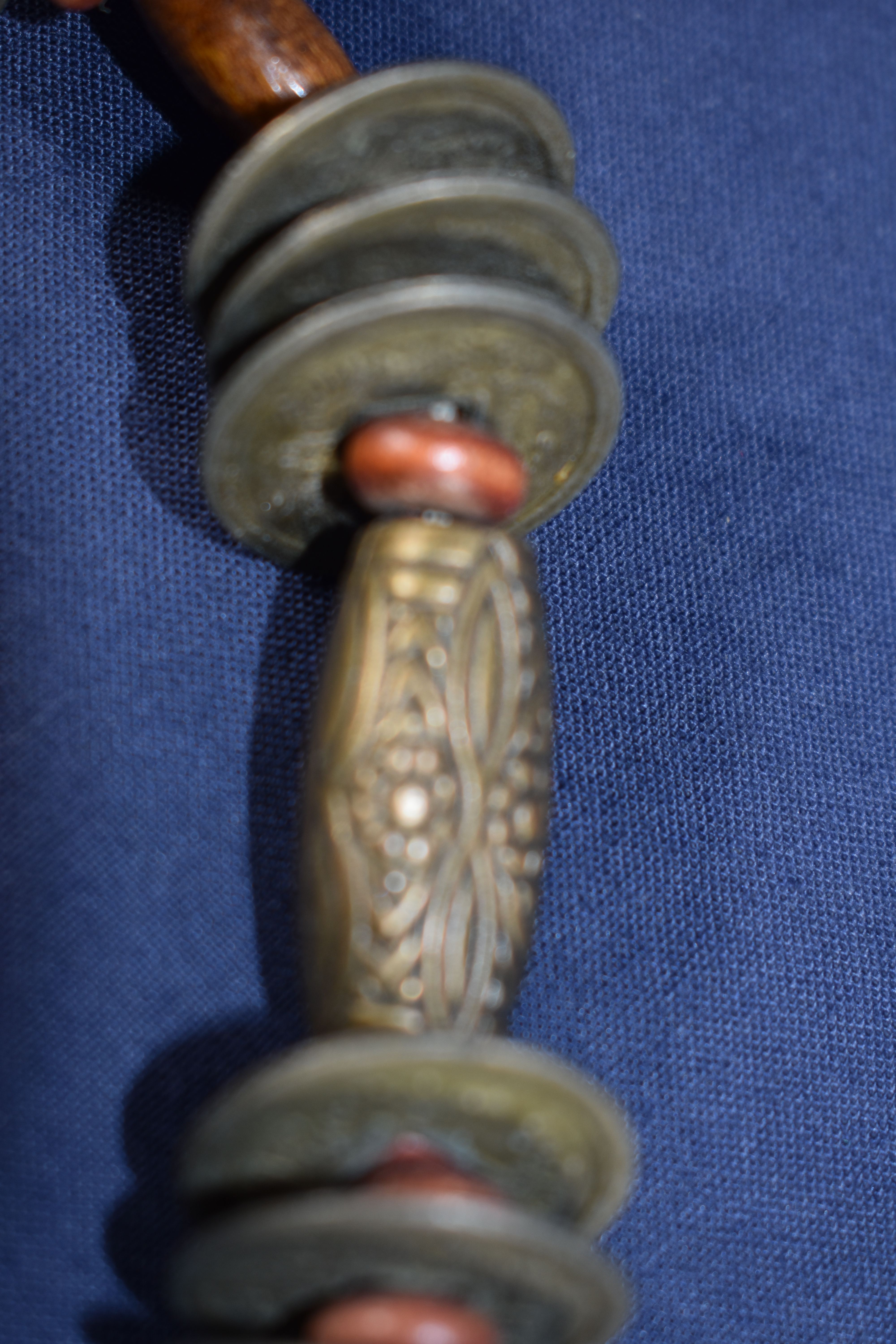 Collier ethnique " vintage ", longueur 70 cm. Bon état - Vue 4 - 