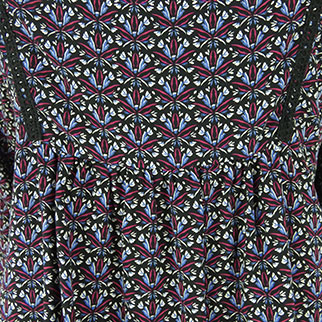Blouse noire imprimée fleurs rouges, bleues et blanches - Femme - In Extenso - Taille 40 - Photo 2