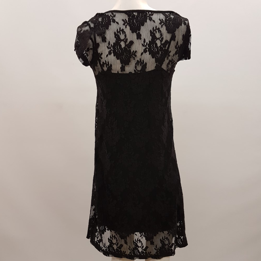Robe noire en dentelle avec son fond de robe - LA REDOUTE - taille 34/36 Très bon état - Vue 3 - 
