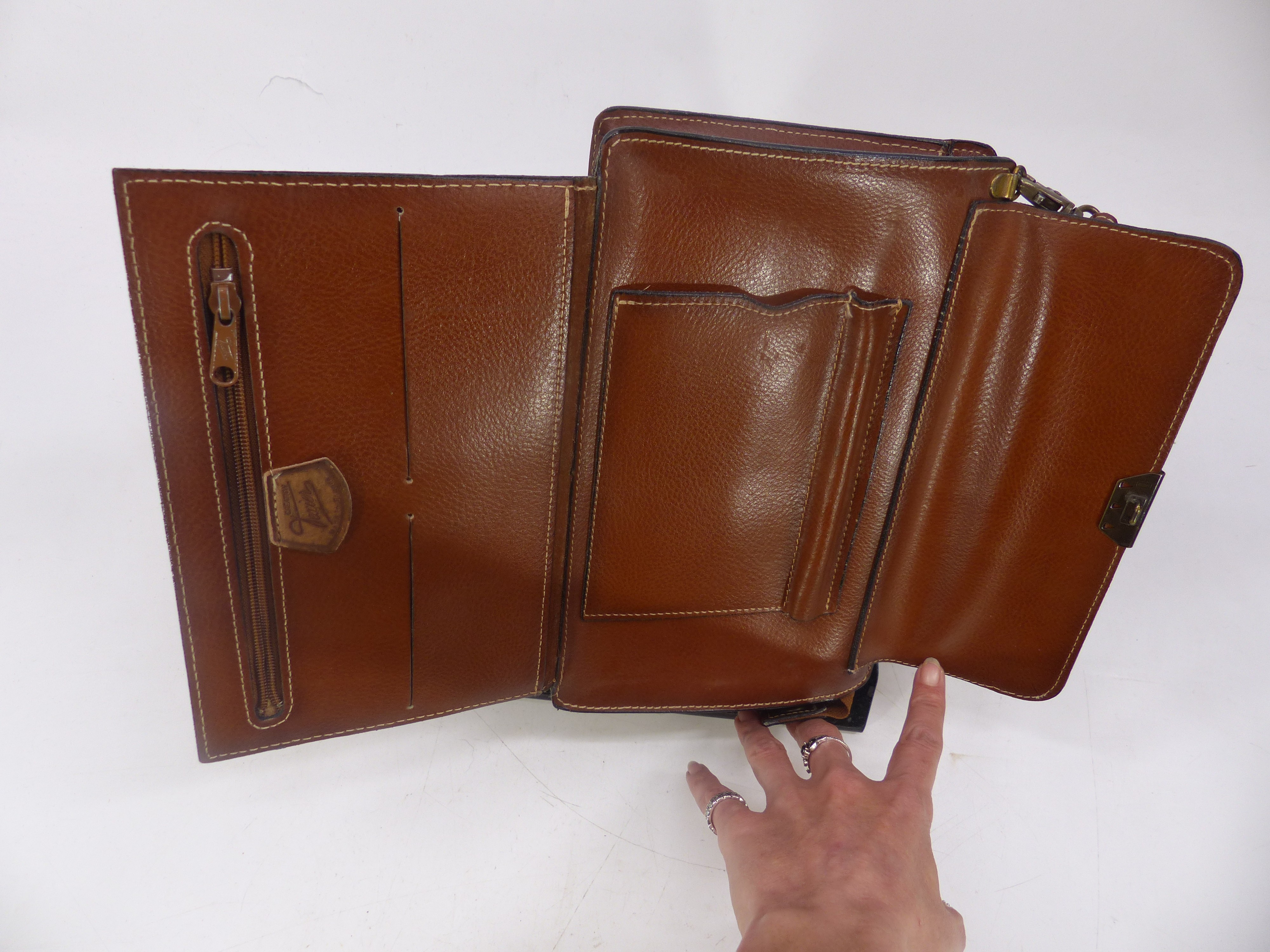 Sacoche en cuir marron Texier Comme neuf - Vue 3 - 
