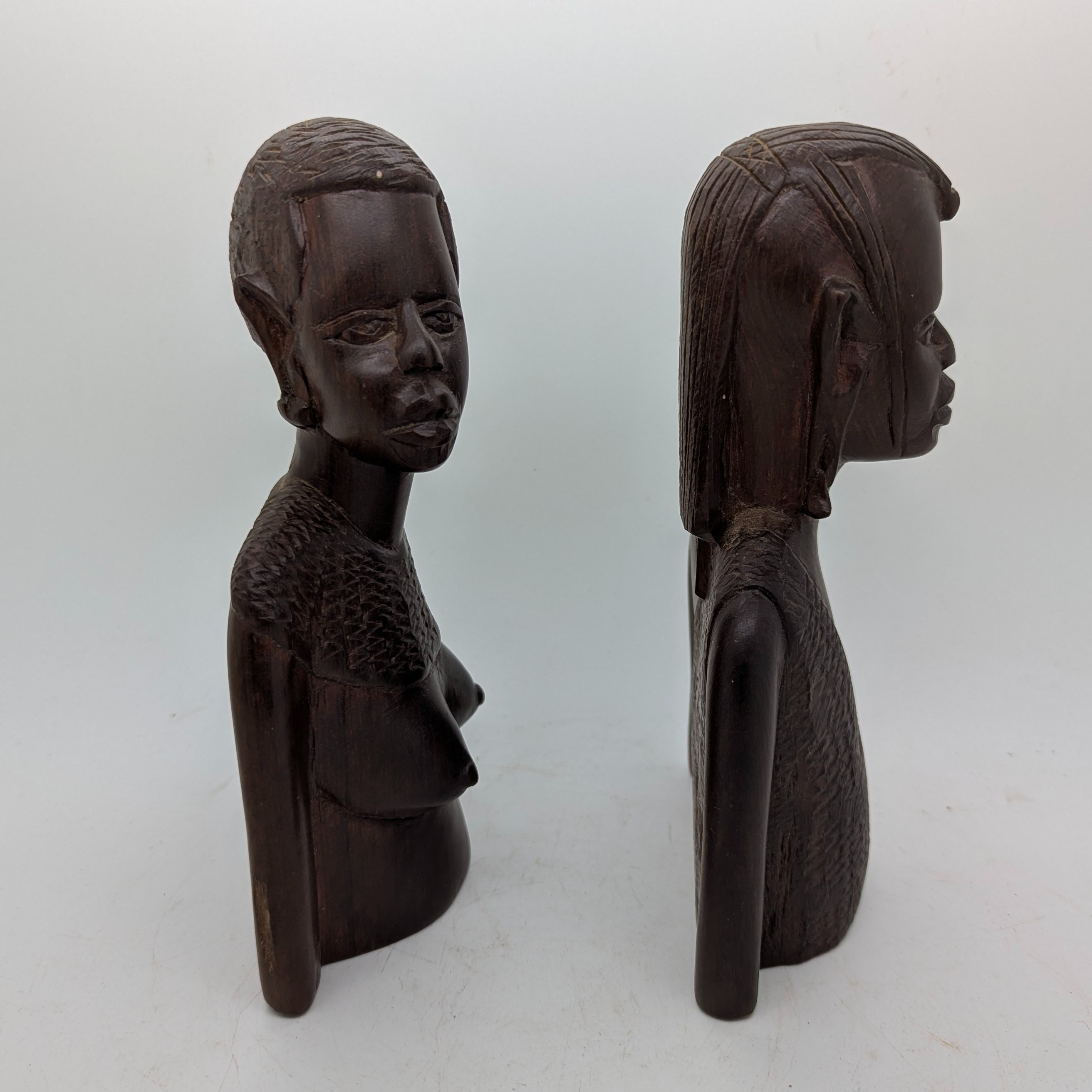 Lot de 2 bustes en bois sculpté couple africain H: 19cm - Photo 2