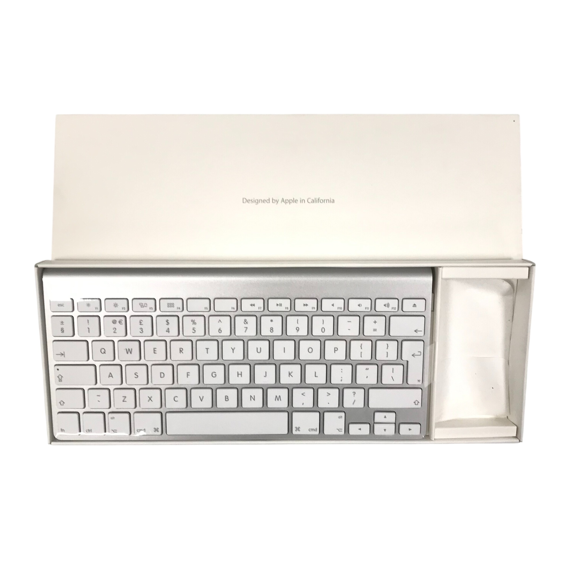 Apple Magic Keyboard (A1314) neuf sous blister Comme neuf -  reconditionné disponible sur Label Emmaüs