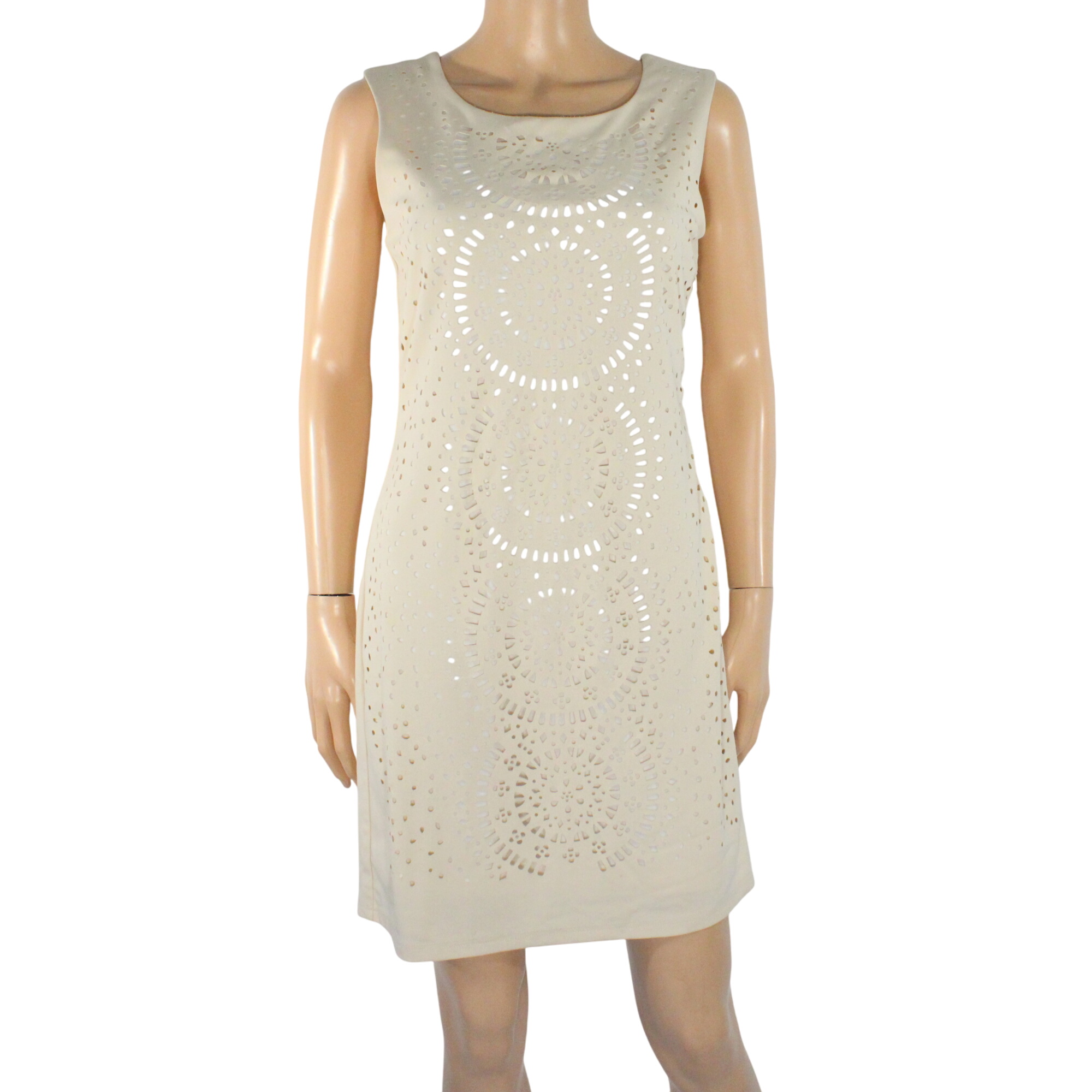 Acheter Robe Ecru MOLLY BRACKEN Taille S Bon état - 15,00 € Robe Ecru MOLLY BRACKEN Taille S Bon état - reconditionné disponible sur Label Emmaüs