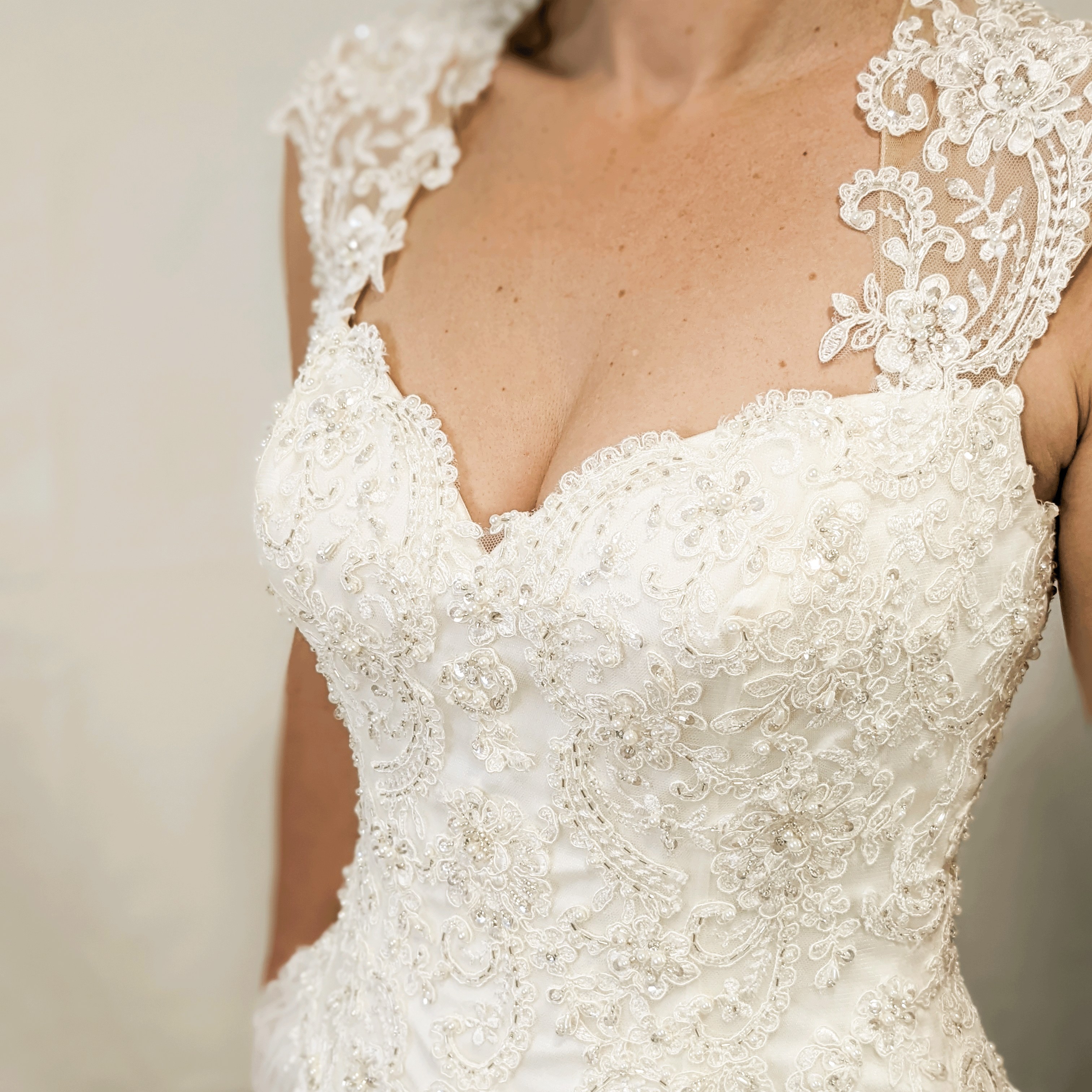 Robe de mariée - Sincerity style bohème Très bon état - Vue 4 - 