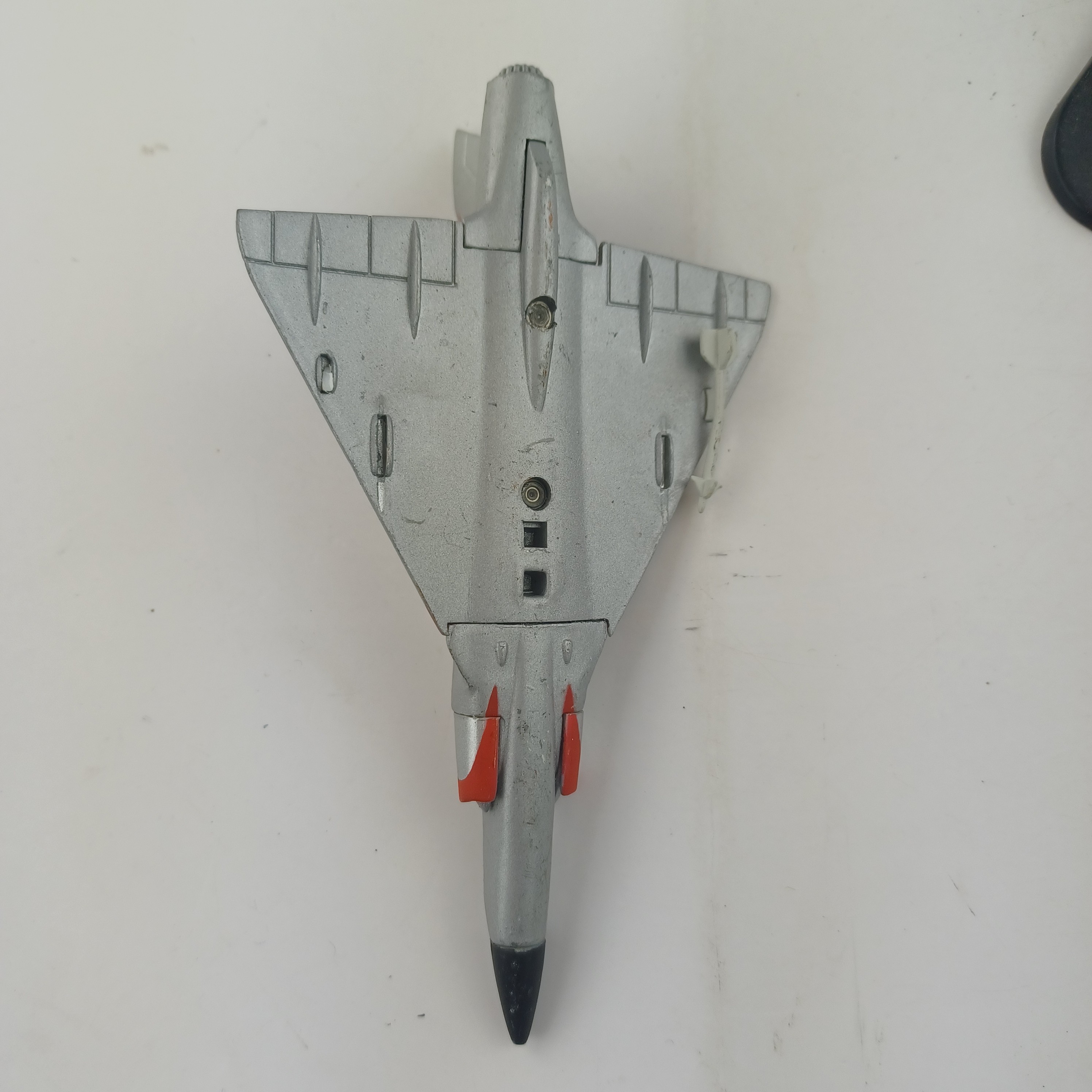 Voir photo 4 de Avion militaire miniature Avion militaire miniature Bon état - Vue 4 -
