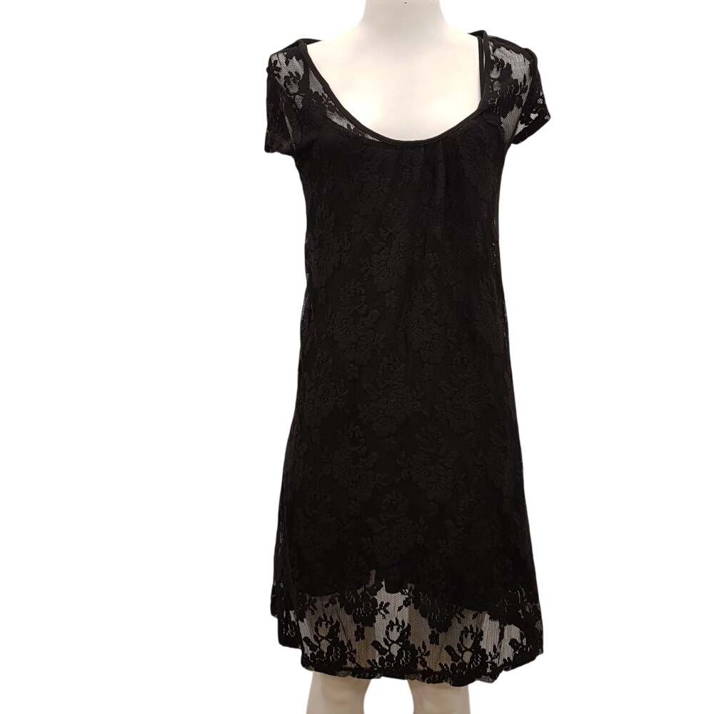 Robe noire en dentelle avec son fond de robe - LA REDOUTE - taille 34/36 Très bon état -  reconditionné disponible sur Label Emmaüs