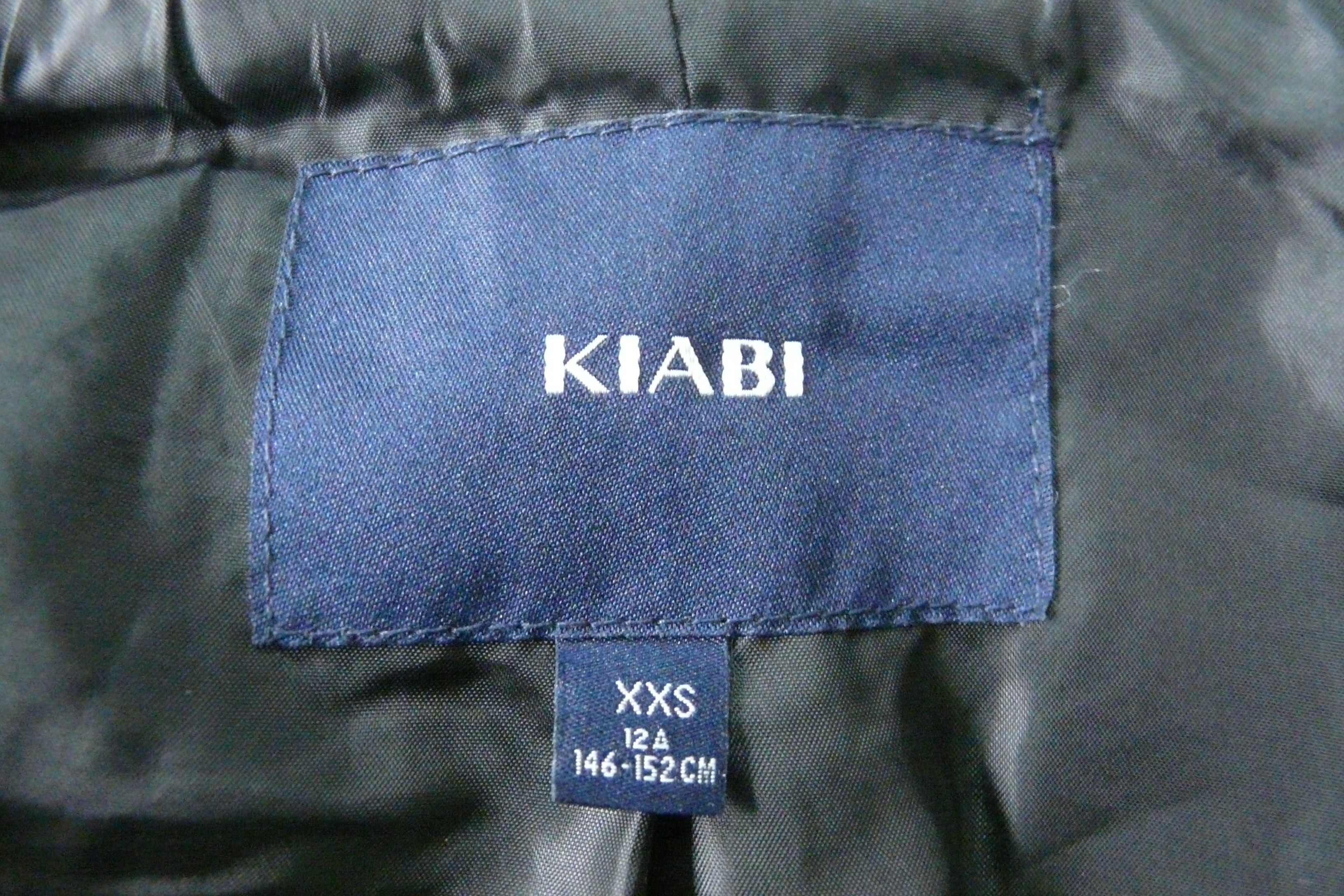 Voir photo 9 de E1 - Manteau motif tartan - Kiabi - Âge 12 ans (2XS) E1 - Manteau motif tartan - Kiabi - Âge 12 ans (2XS) - Vue 9 -