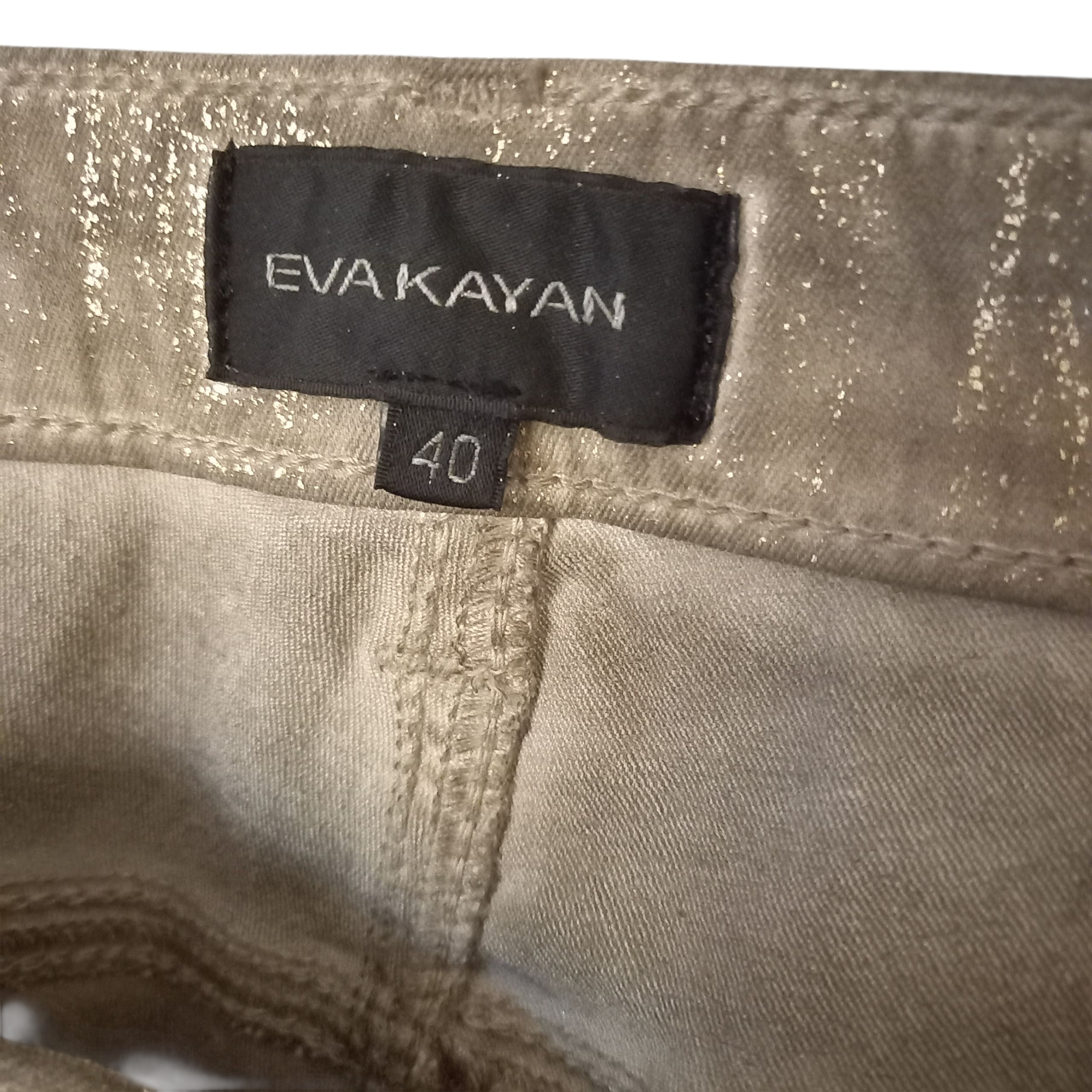 Voir photo 3 de Pantalon jean femme "Eva Kayan" Pantalon jean femme "Eva Kayan" Comme neuf - Vue 3 -