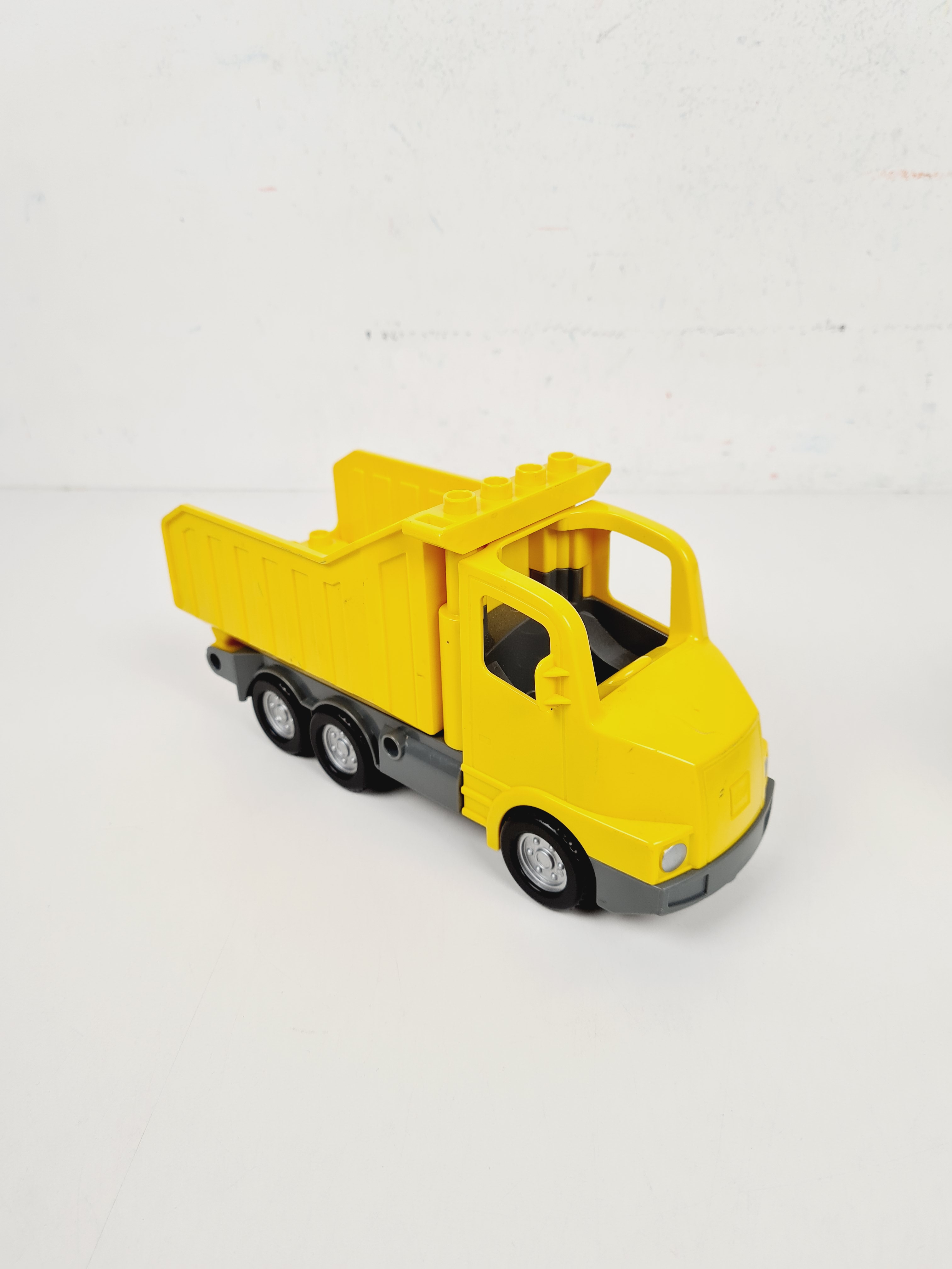 Lego - Sachet Lego en vrac avec camion - 500 g  - Vue 2 - 