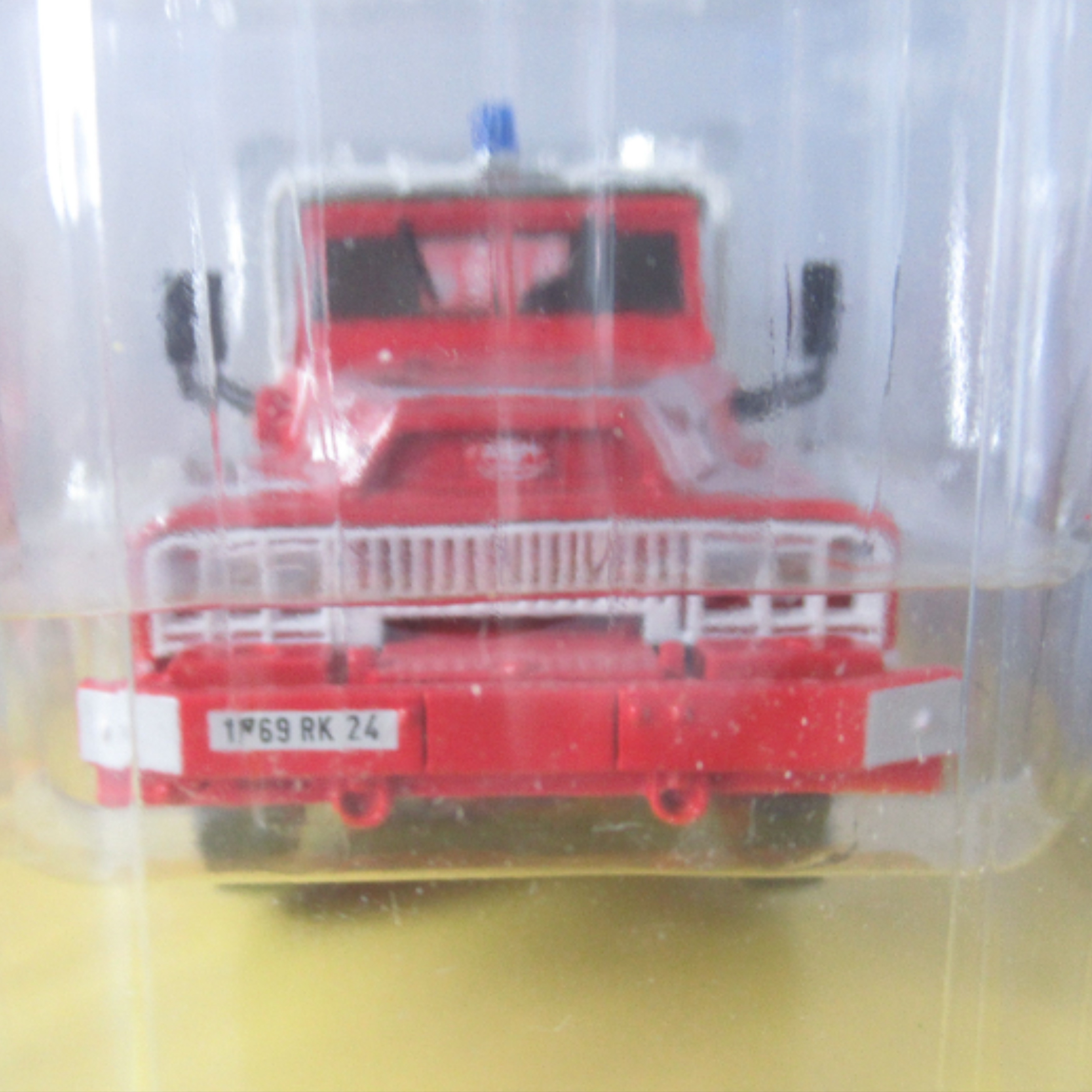 Voir photo 4 de Modèle réduit Camion de Pompiers "Camion Citerne Type Lourd Acmat TPK 6,35 6x6 FFL", échelle 1/43 Modèle réduit Camion de Pompiers "Camion Citerne Type Lourd Acmat TPK 6,35 6x6 FFL", échelle 1/43 Comme neuf - Vue 4 -