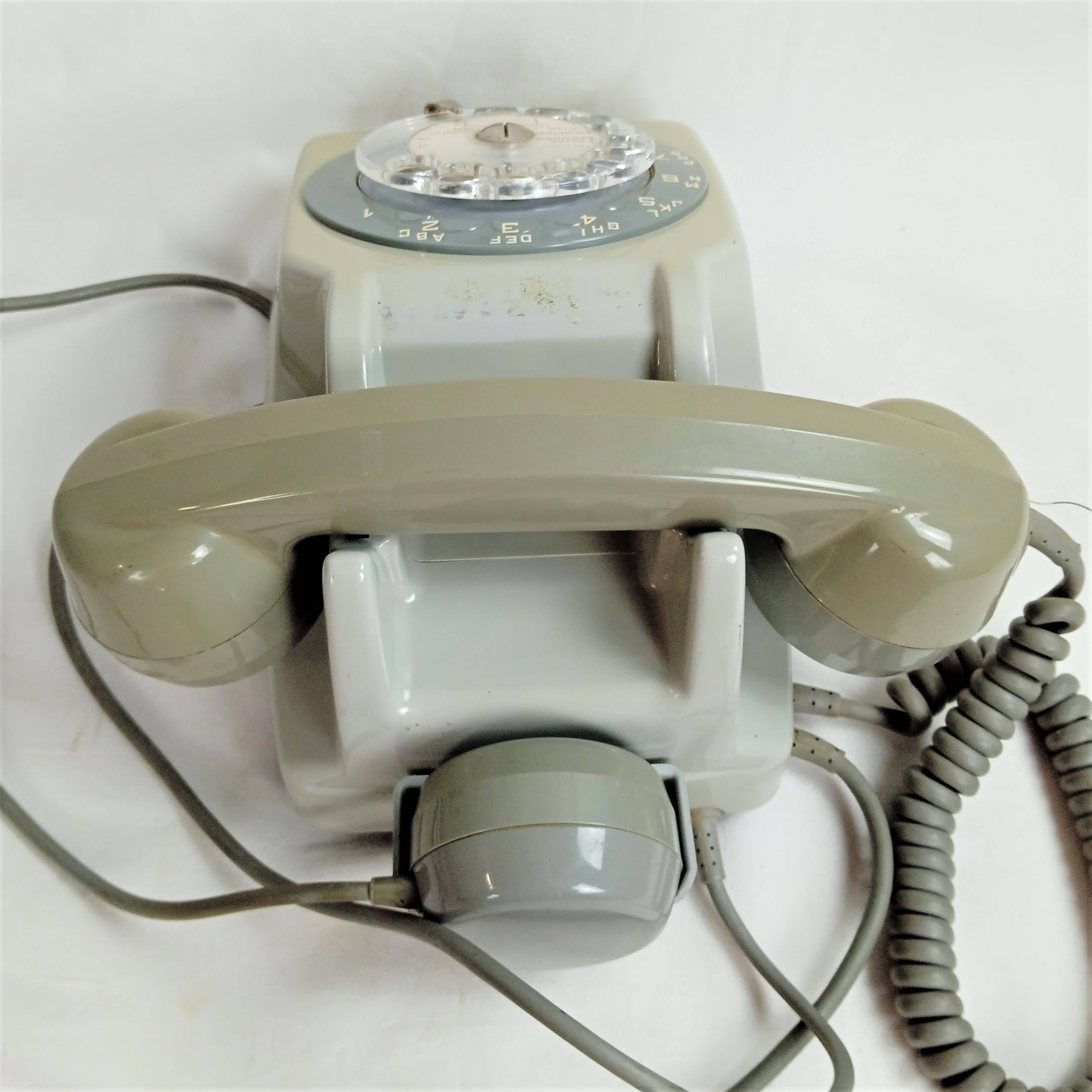 Ancien Téléphone à Cadran en Bakélite - Label Emmaüs
