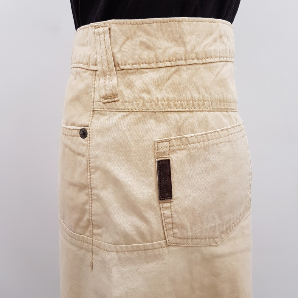 Voir photo 8 de Jupe en toile beige façon jean - PEPE JEANS - taille M Jupe en toile beige façon jean - PEPE JEANS - taille M Très bon état - Vue 8 -
