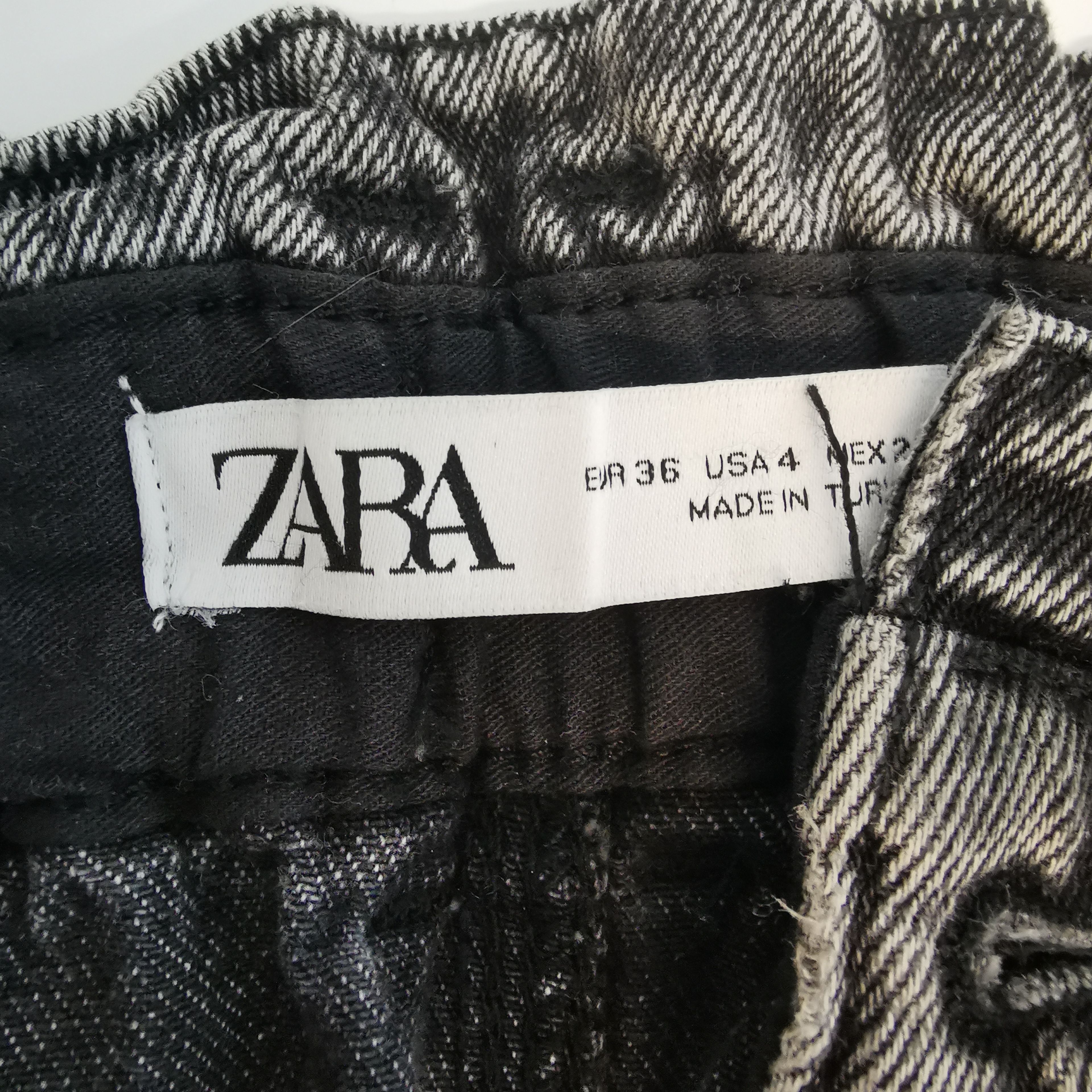 Jeans ZARA T36 Très bon état - Vue 4 - 
