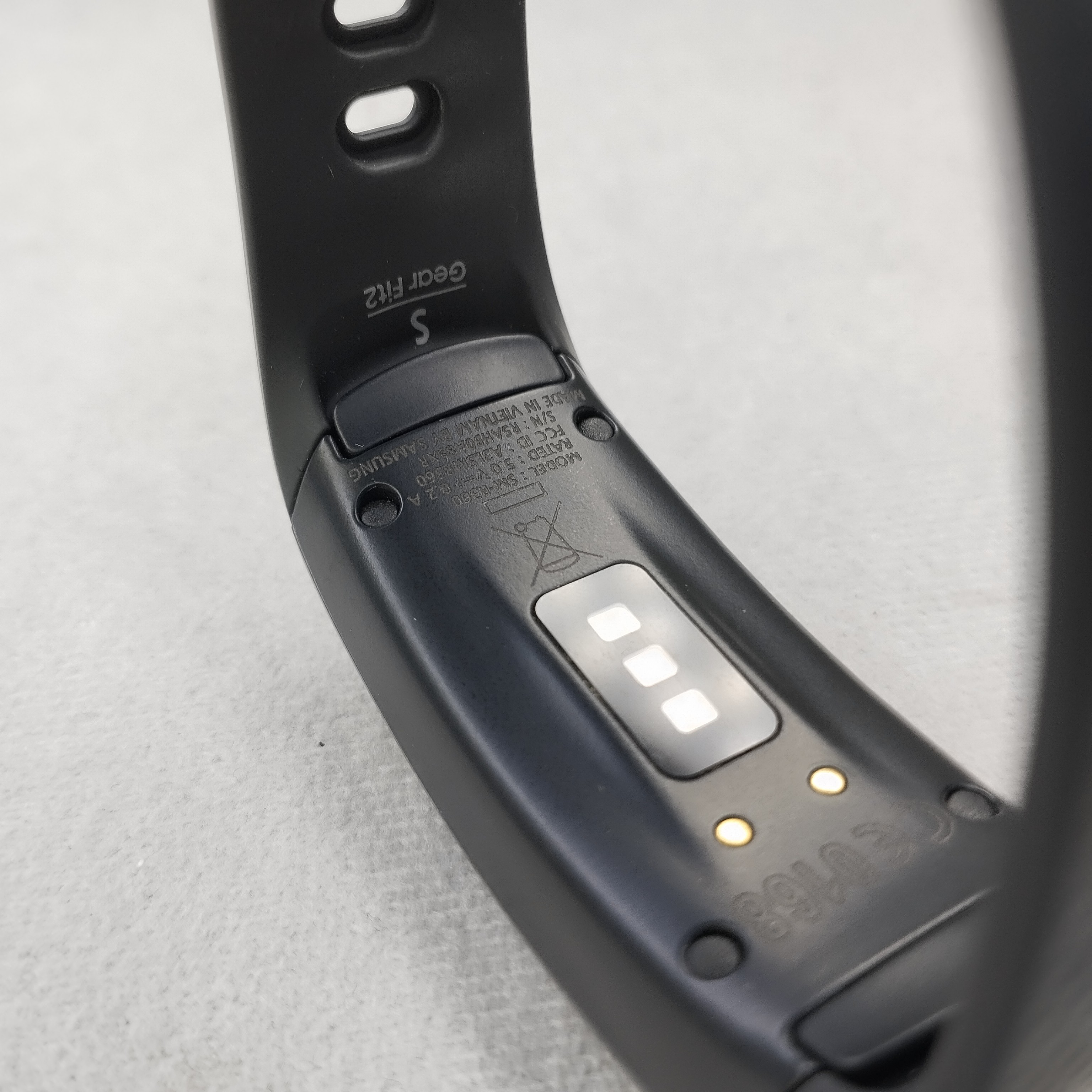 Montre Connectée Samsung Galaxy Gear Fit 2 / SM-R360 Noir - Très bon état - Photo 7