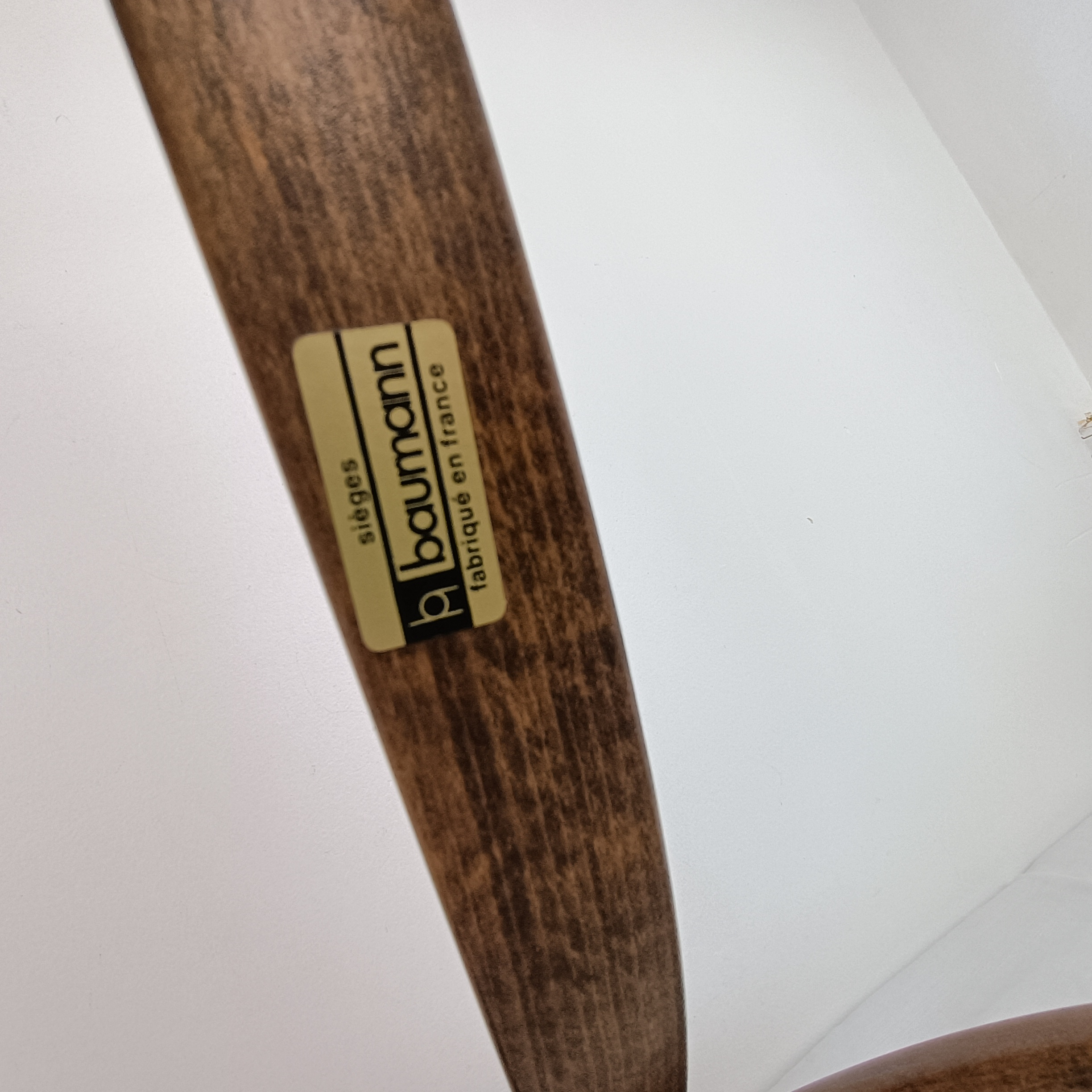 Porte manteaux perroquet étiqueté "Baumann" Bon état - Vue 6 - 