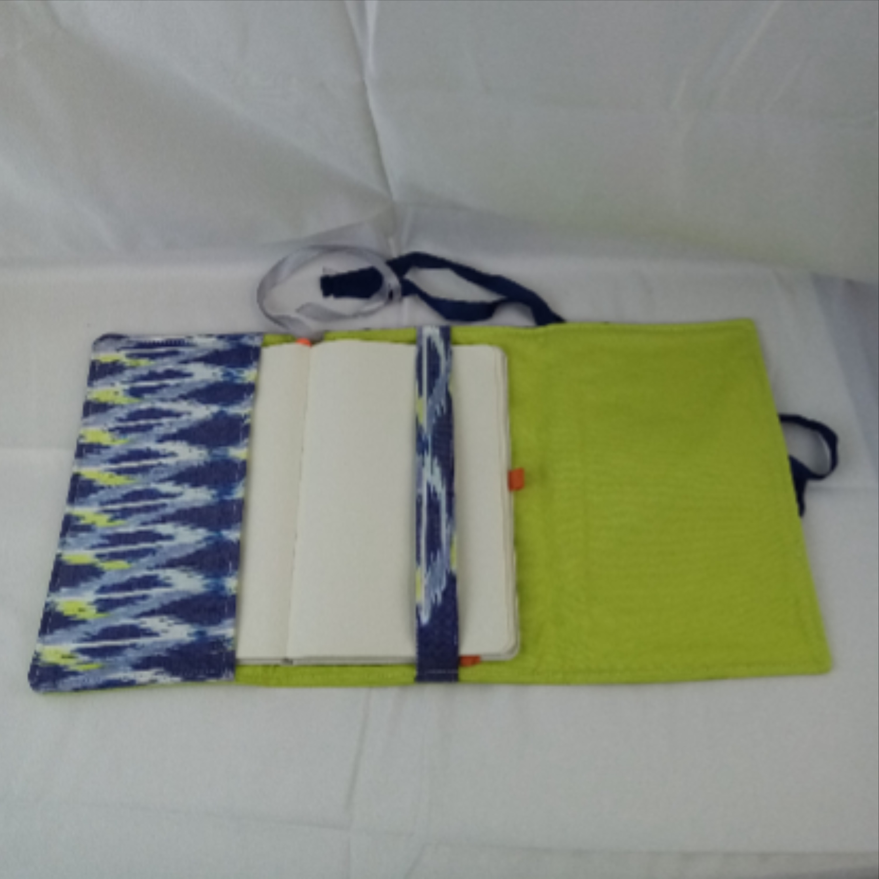 Couvre Livre Upcyclé Comme neuf - Vue 5 - 