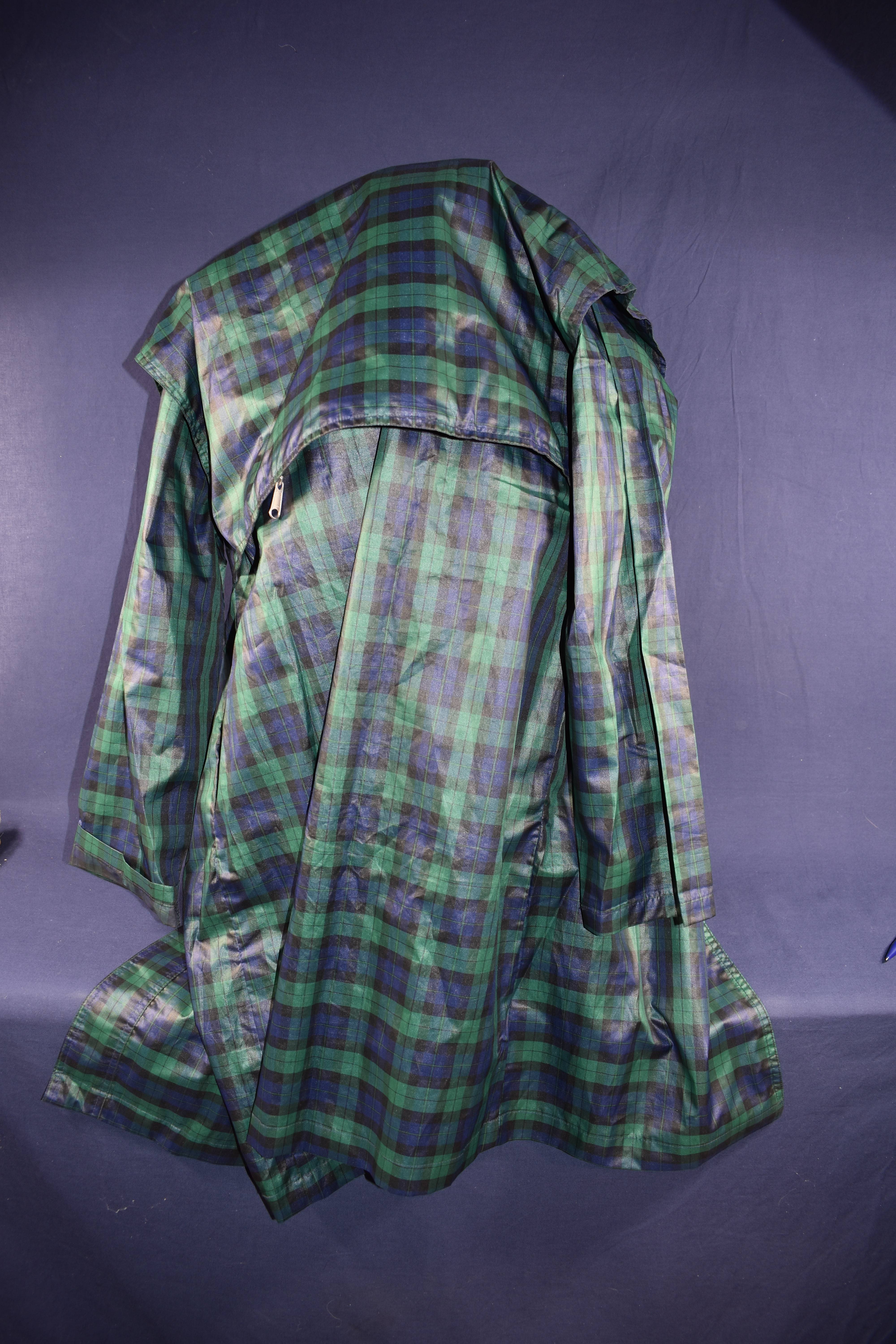 Pancho de pluie JACADI, taille 12. - Photo 1