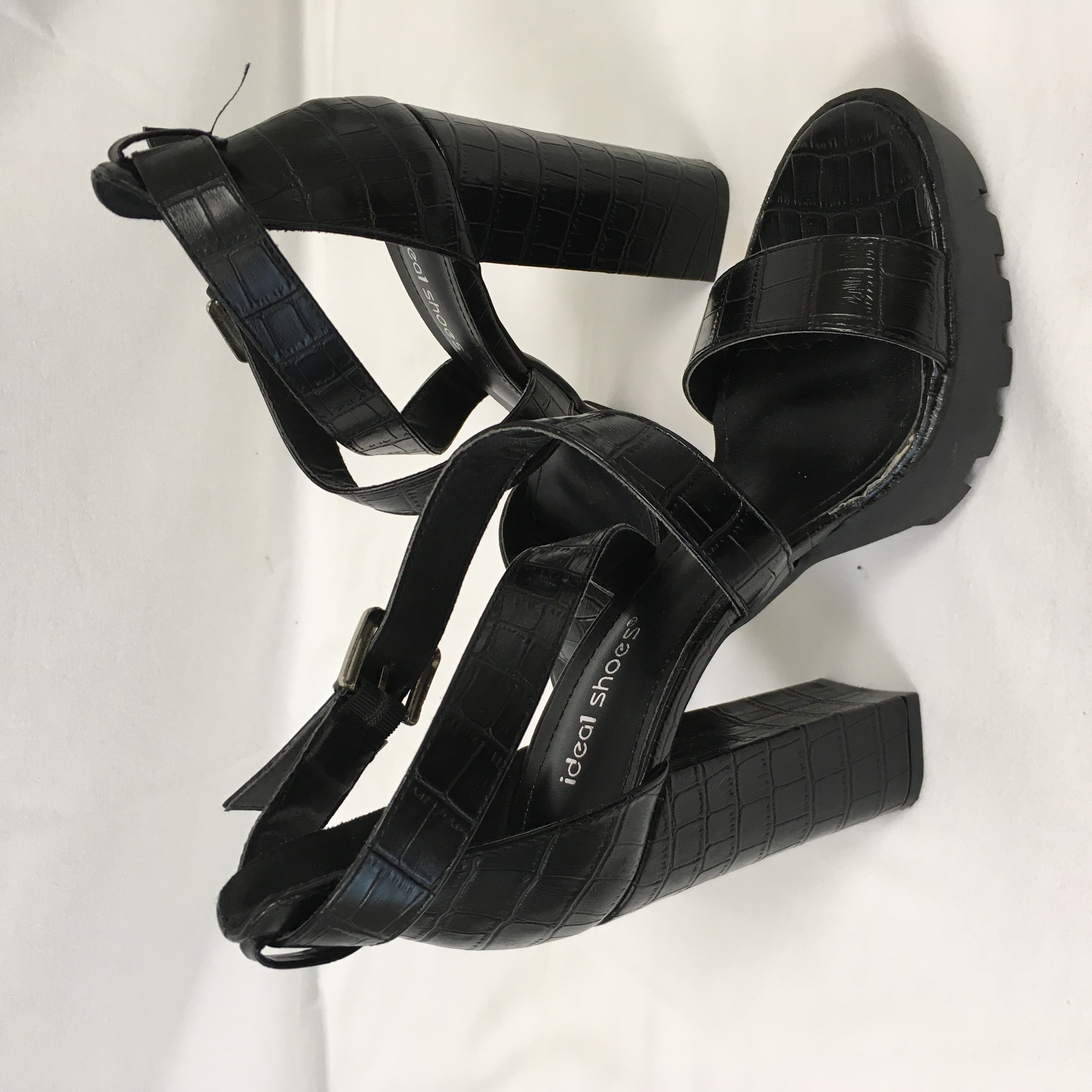 sandale à haut talons noir  - ideal shoes -p39  - Vue 4 - 
