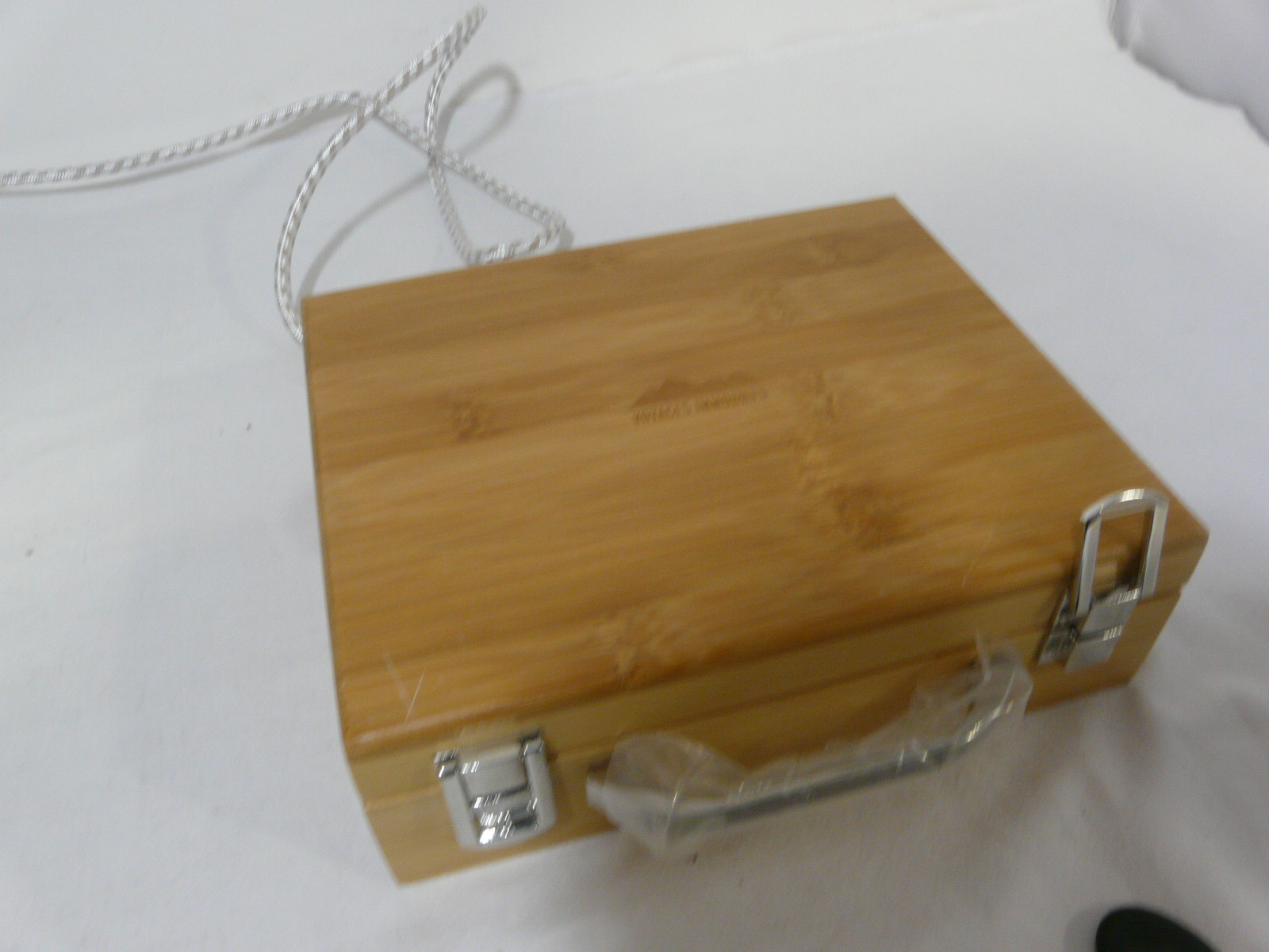 Malette pour massage au pierre chaude - Très bon état - Photo 4