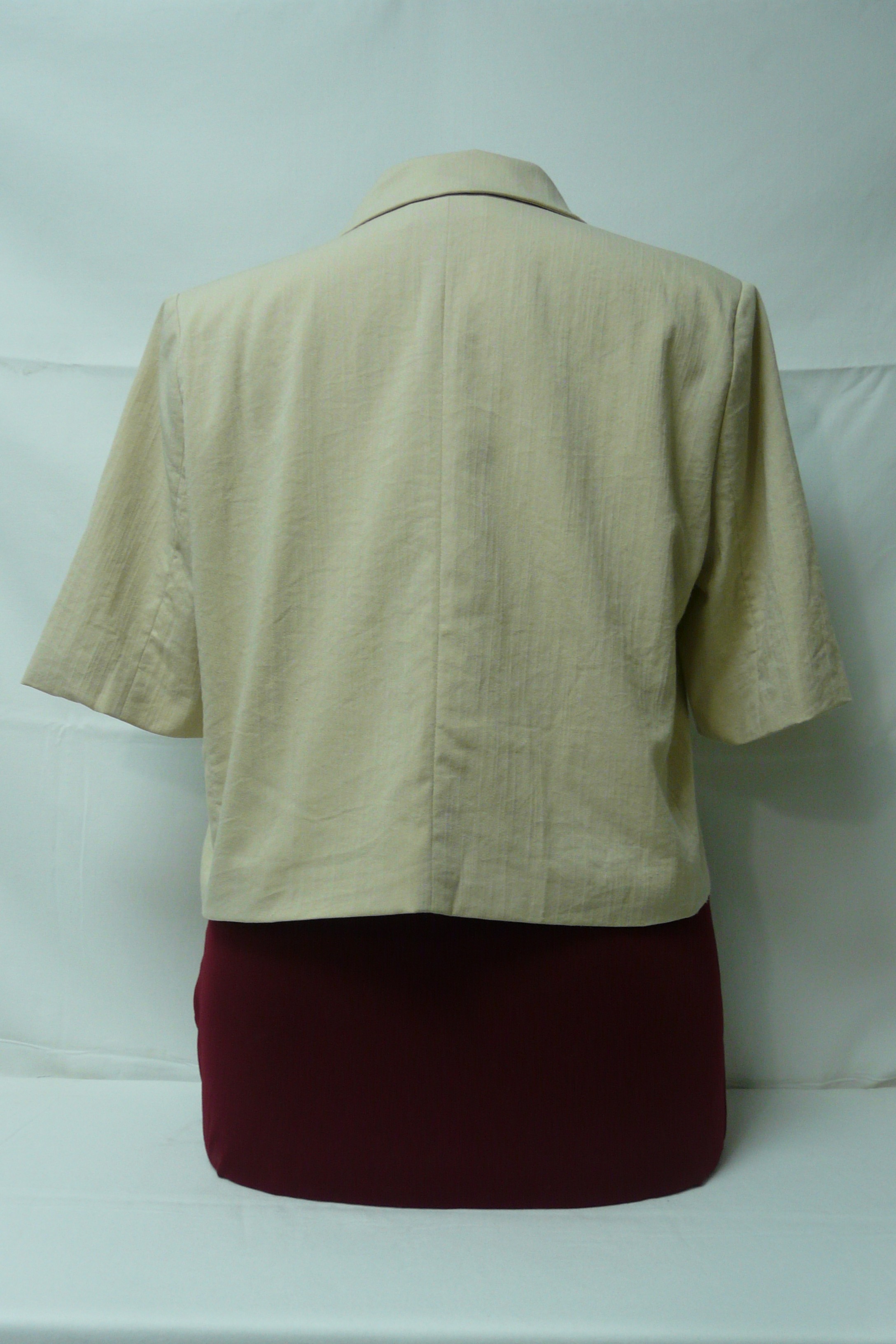 HF419 - Veste courte - Neo Noir - Taille 38 Bon état - Vue 2 - 