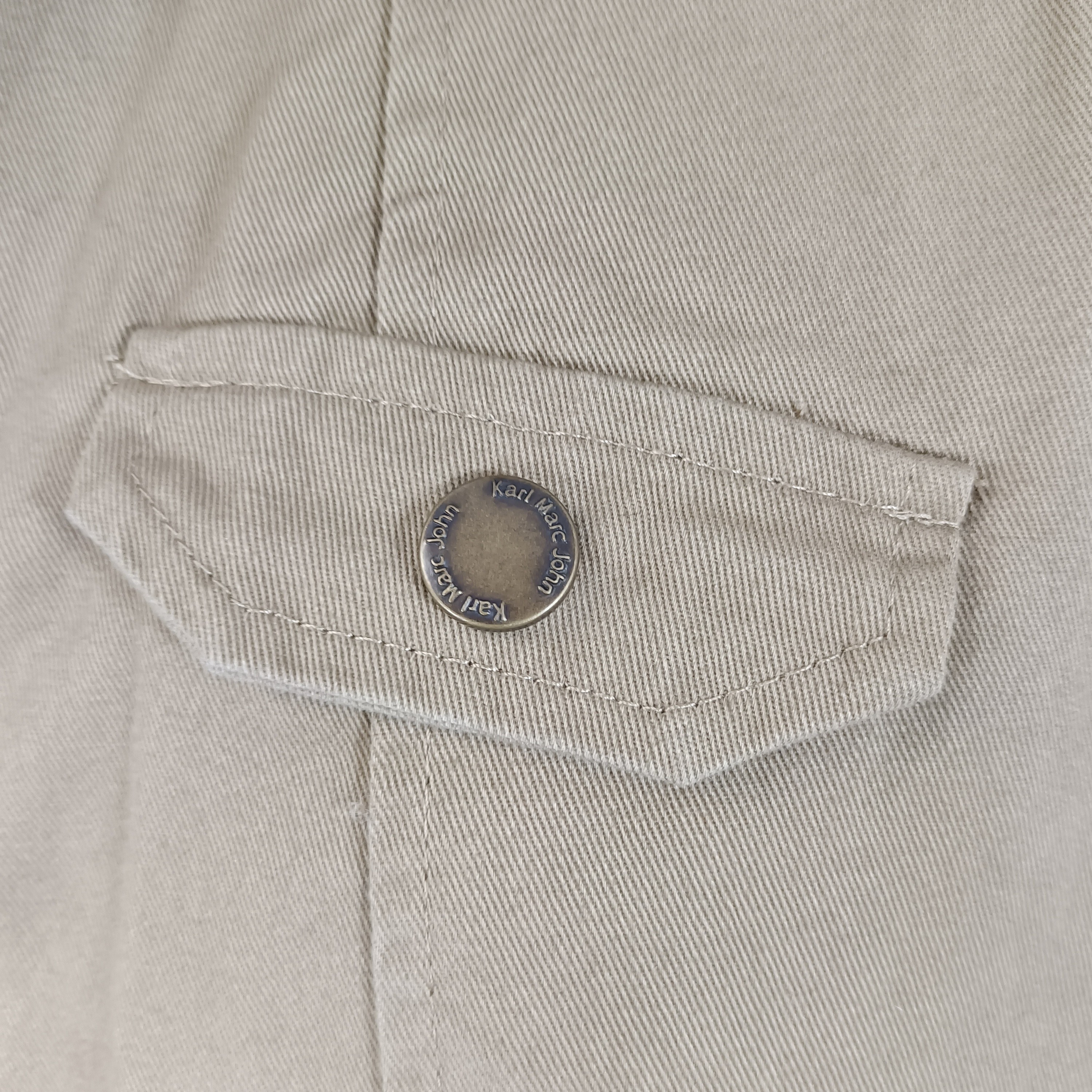 Voir photo 10 de Parka femme camel doublée polaire capuche fourrure raton laveur Karl Marc John – taille S Parka femme camel doublée polaire capuche fourrure raton laveur Karl Marc John – taille S Très bon état - Vue 10 -