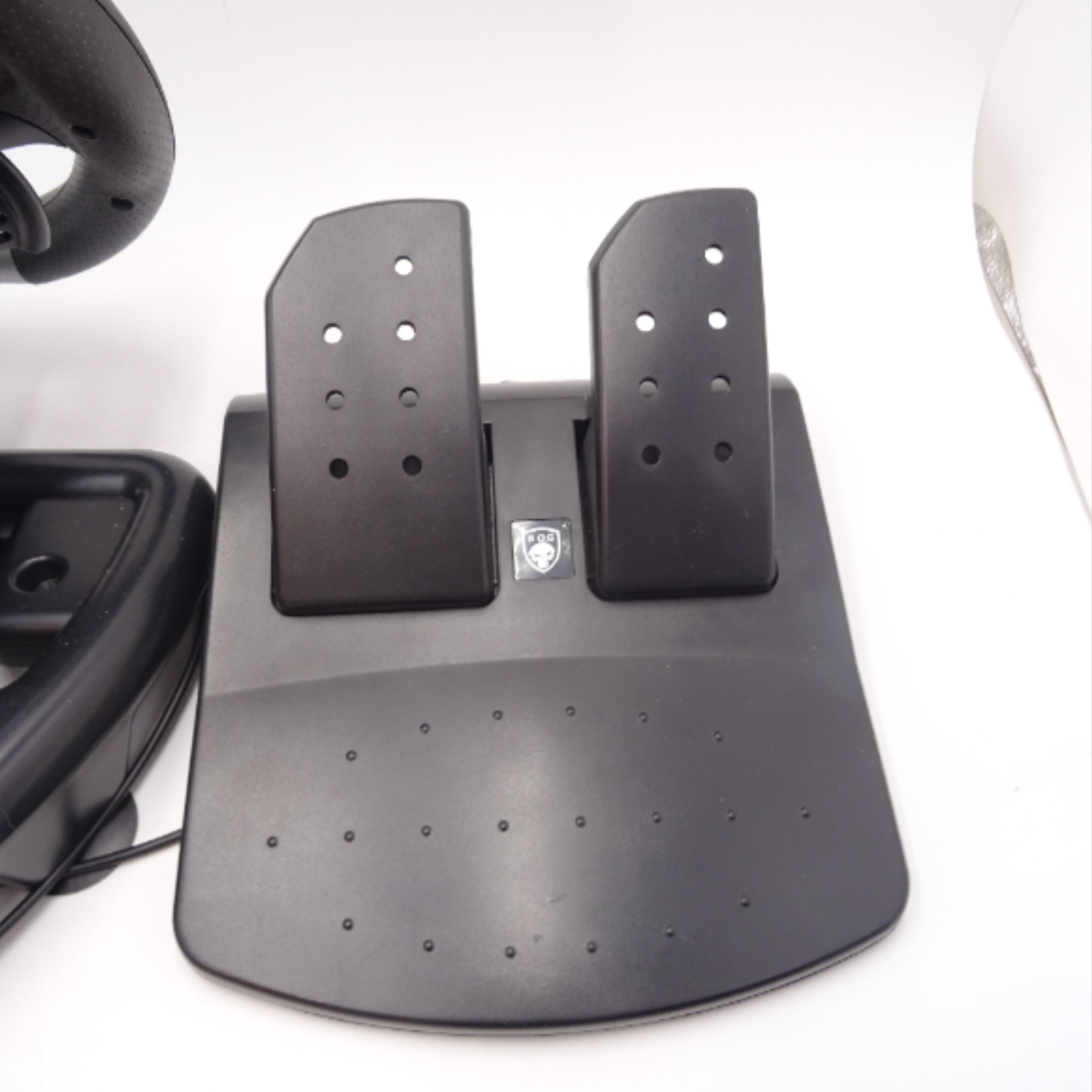Voir photo 4 de Volant " RACE PRO WHEEL " de SPIRIT OF GAMER ( ps2, ps3, pc) Volant " RACE PRO WHEEL " de SPIRIT OF GAMER ( ps2, ps3, pc) Bon état - Vue 4 -