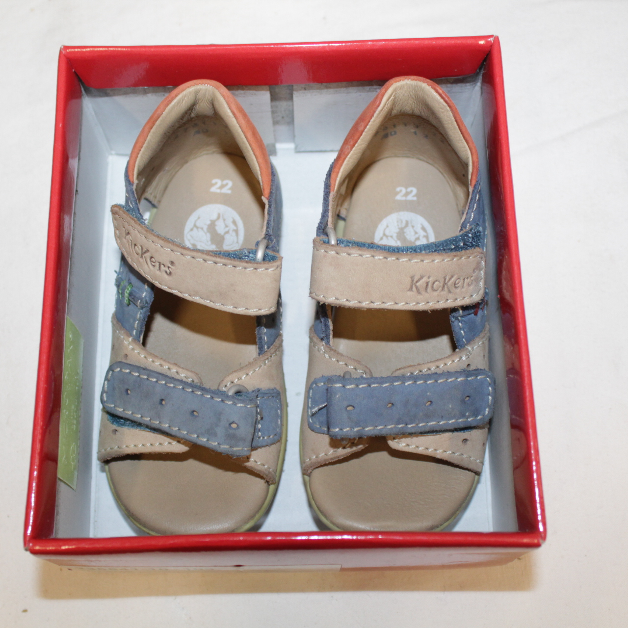 Chaussures pour enfant taille 21 - Kickers Gugus marine rouge Très bon état - Vue 3 - 