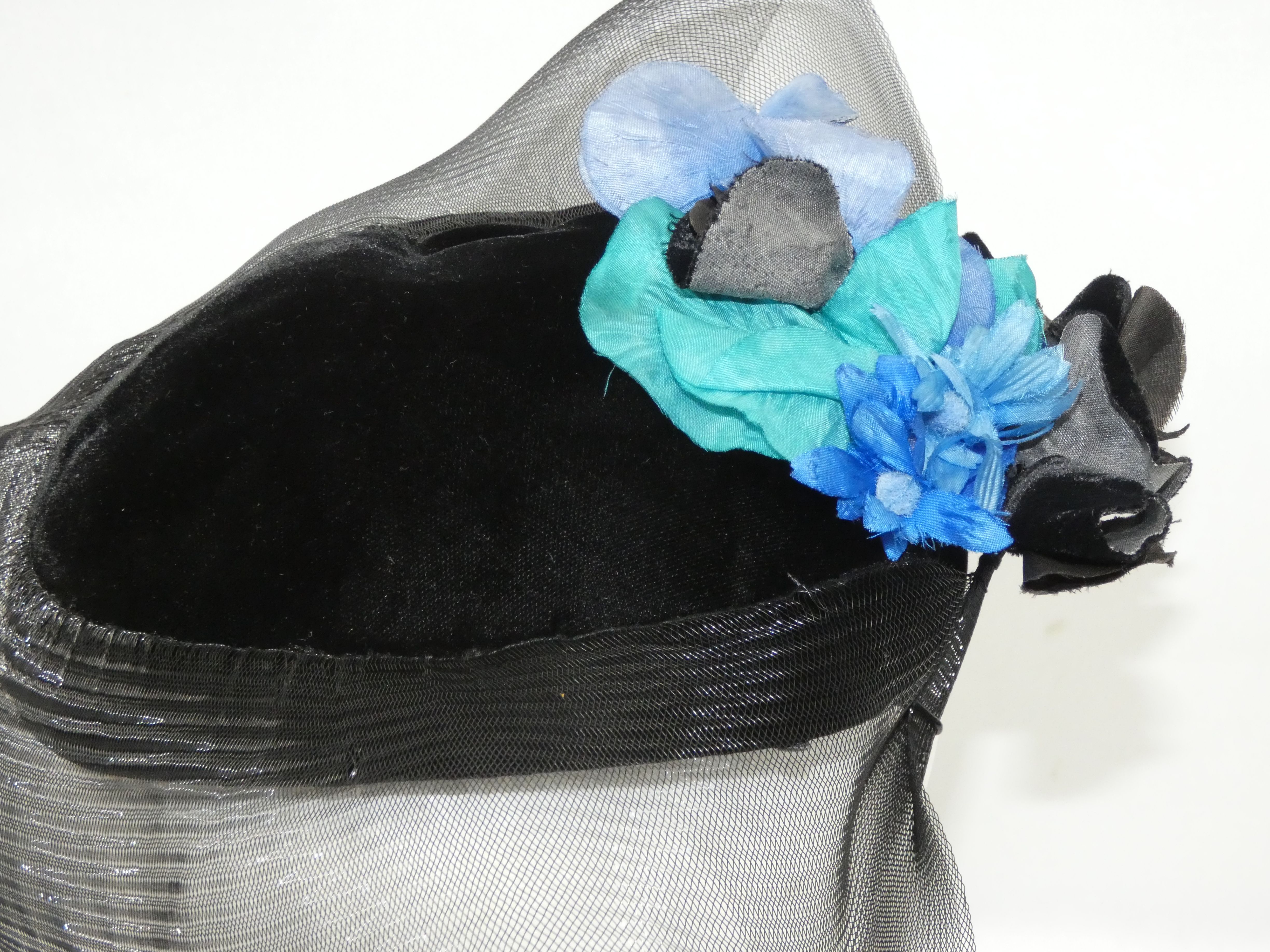 Chapeau femme REGINE FRANCE en velours noir - Comme neuf - Photo 2