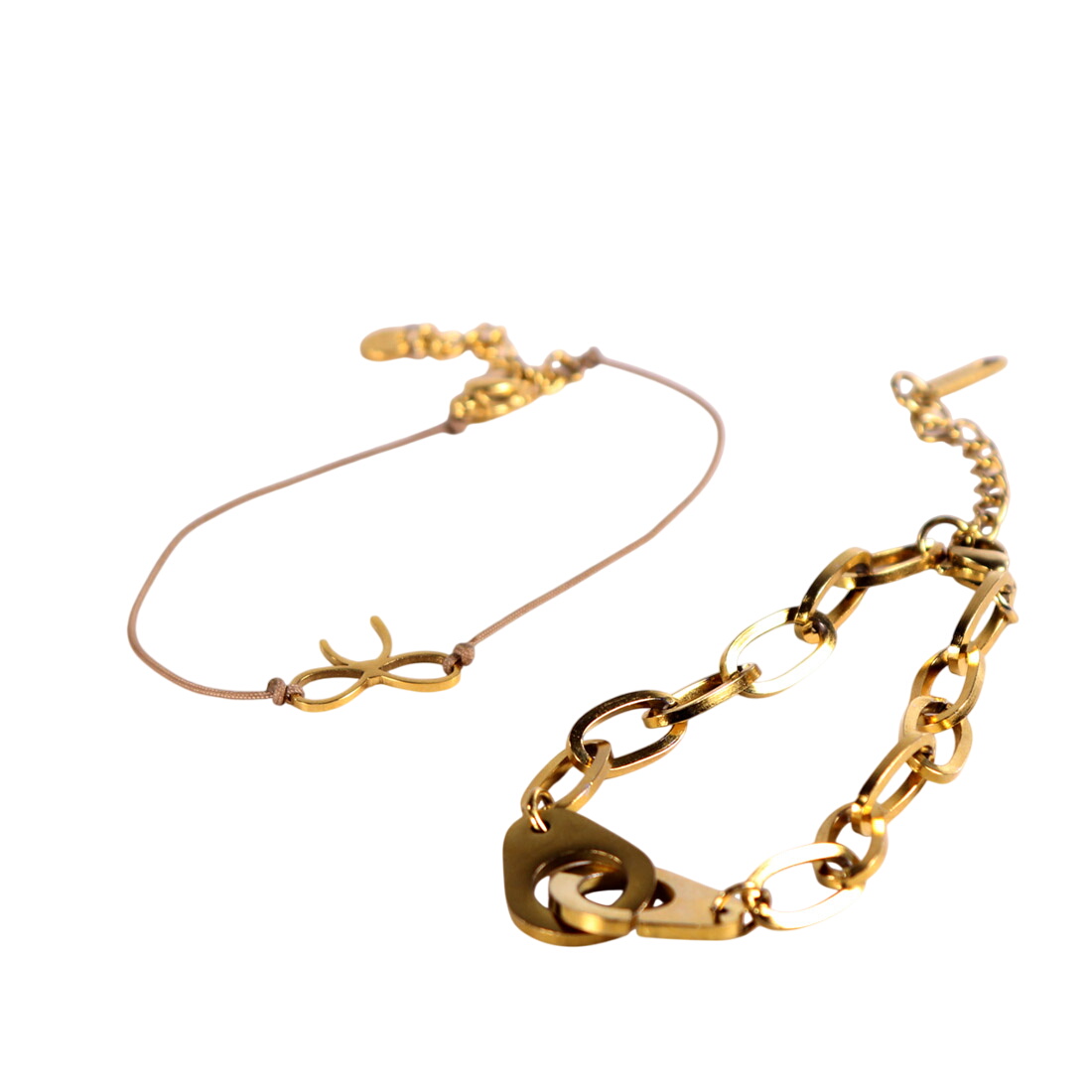 Bracelets en acier doré Bon état -  reconditionné disponible sur Label Emmaüs