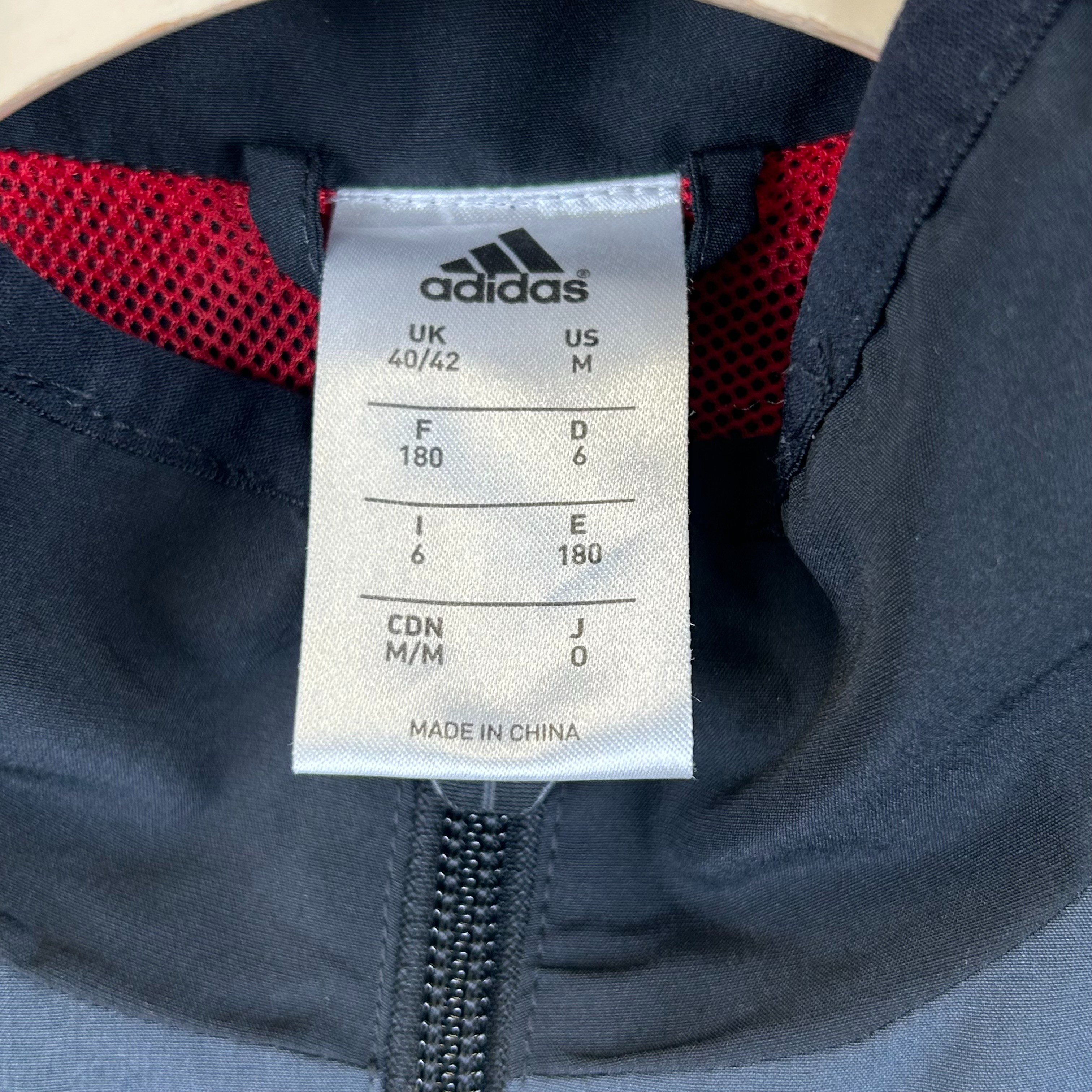 Adidas - Veste de sport - Taille M - Photo 3