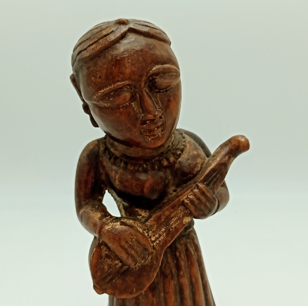Statuette traditionnelle Indienne en bois - Bon état - Photo 2