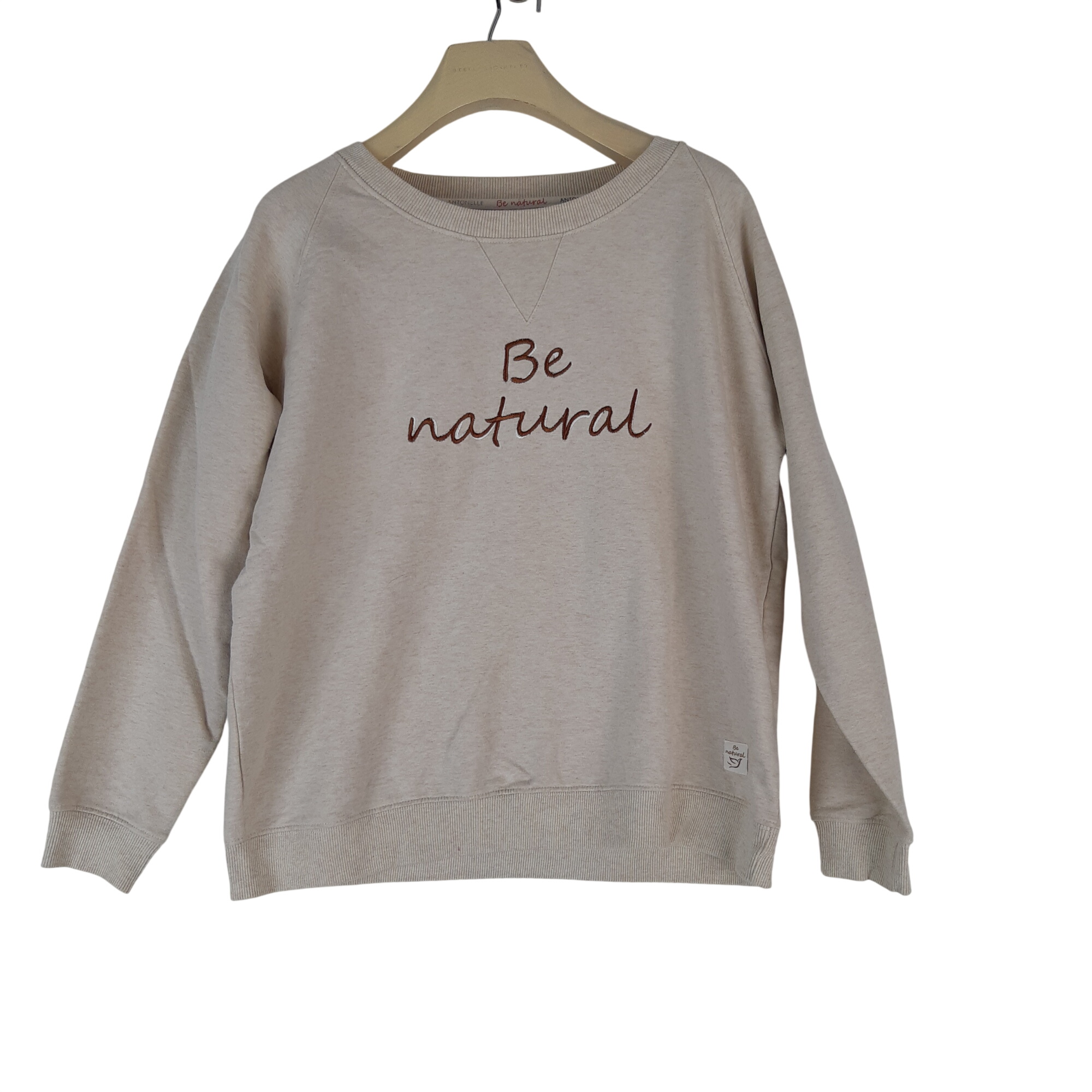 Acheter Antonelle - Sweat beige sable - Taille 2 mesures Poitrine= 51 Longueur= 60 Très bon état - 18,00 € Antonelle - Sweat beige sable - Taille 2 mesures Poitrine= 51 Longueur= 60 Très bon état - reconditionné disponible sur Label Emmaüs