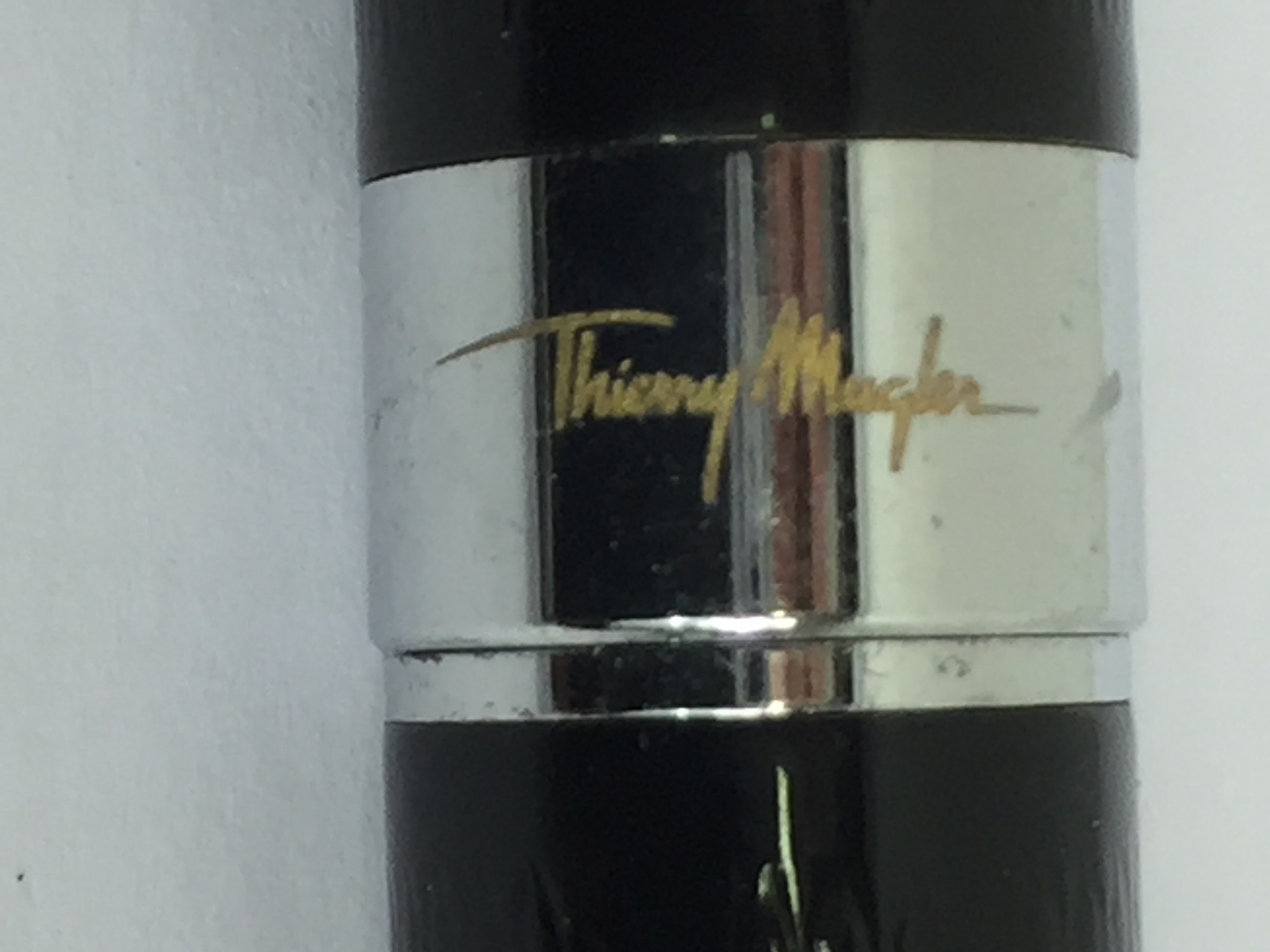 Parure de 2 stylos roller et mine, Thierry MUGLER - Image 11