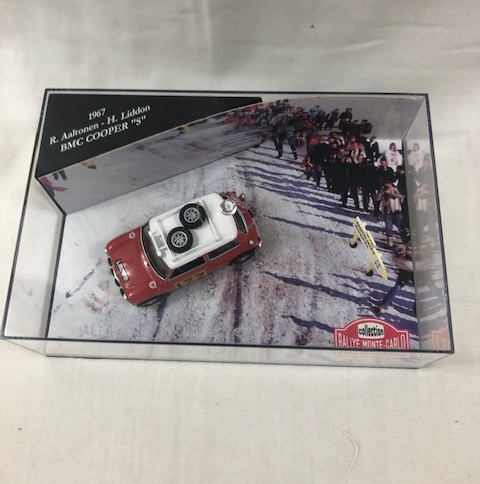 Rare miniature Austin mini Cooper neuve, Rallye Monte Carlo 1967 - Comme neuf - Photo 4