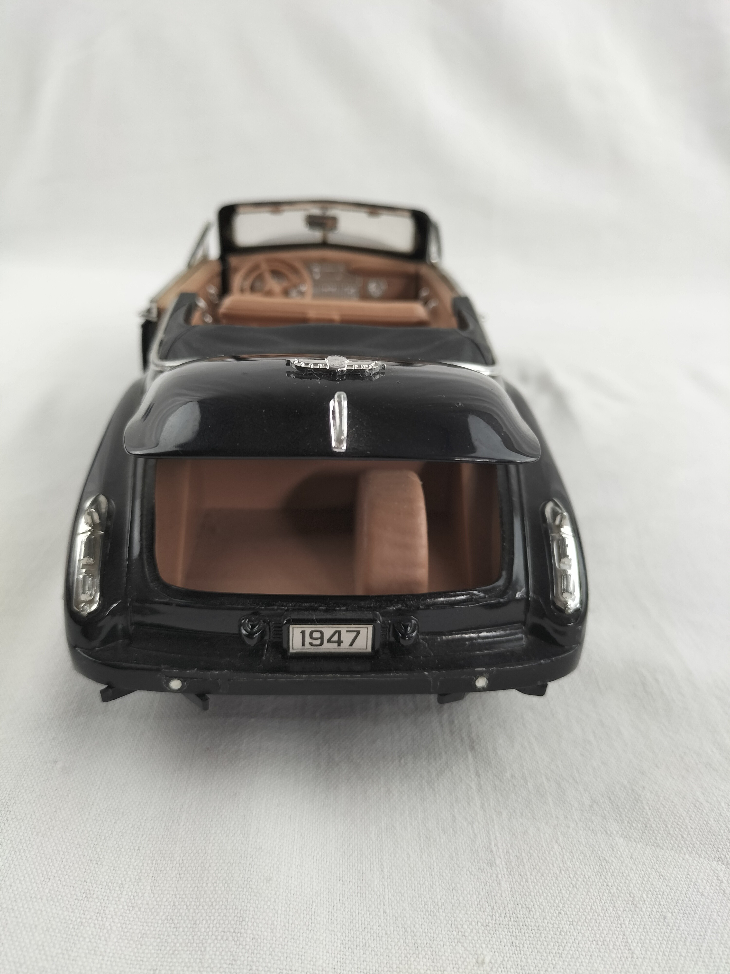 Voir photo 72 de Lot de 8 voitures miniatures de collection – Ferrari, Porsche, Mustang, Cadillac, Corvette Lot de 8 voitures miniatures de collection – Ferrari, Porsche, Mustang, Cadillac, Corvette Bon état - Vue 72 -