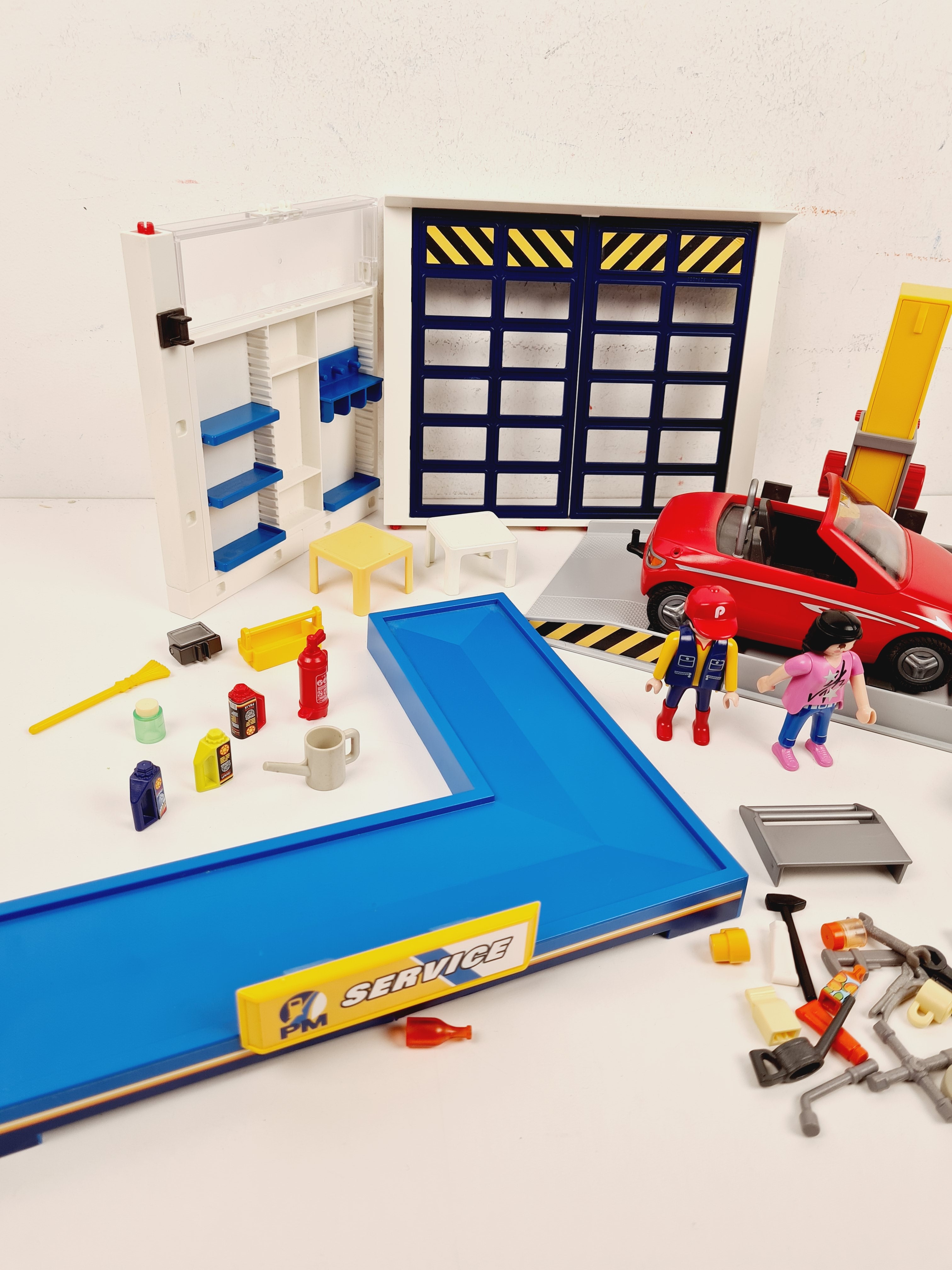 Voir photo 7 de Playmobil - 70202 - Garage automobile - Dès 4 ans Playmobil - 70202 - Garage automobile - Dès 4 ans Bon état - Vue 7 -