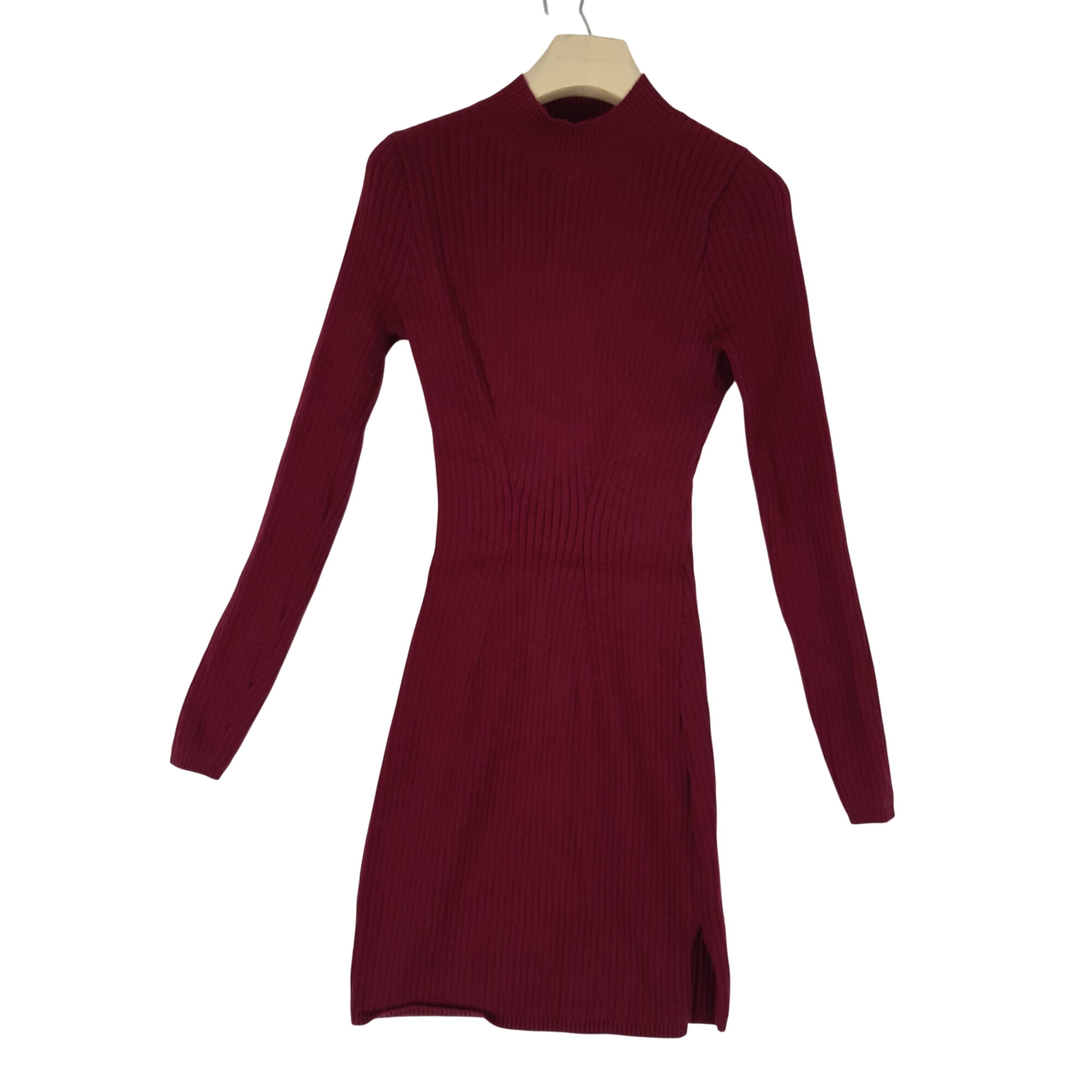 Acheter Hollister - Robe pull bordeaux maille côtelée - Taille M mesures Carrure=32 Poitrine= 36 cm Hanches= 26 cm Bassin= 28 Très bon état - 15,00 € Hollister - Robe pull bordeaux maille côtelée - Taille M mesures Carrure=32 Poitrine= 36 cm Hanches= 26 cm Bassin= 28 Très bon état - reconditionné disponible sur Label Emmaüs