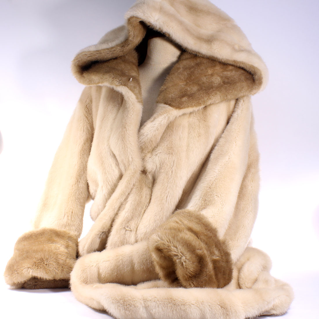 Manteau En Véritable Vison Reiner Paris - Taille XL Noir - Mi-long - État Impeccable Neuf Sans étiquettes