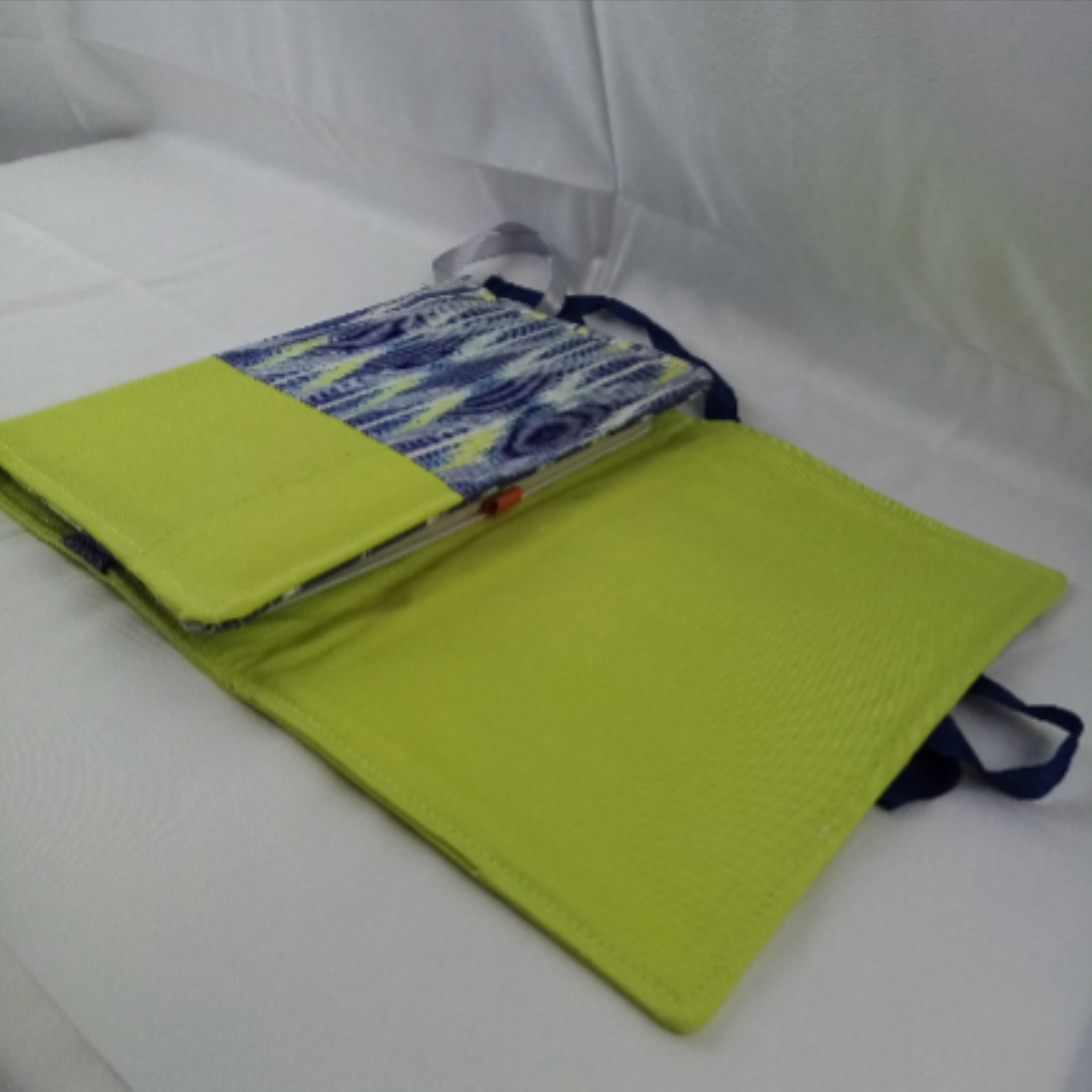 Couvre Livre Upcyclé Comme neuf - Vue 6 - 