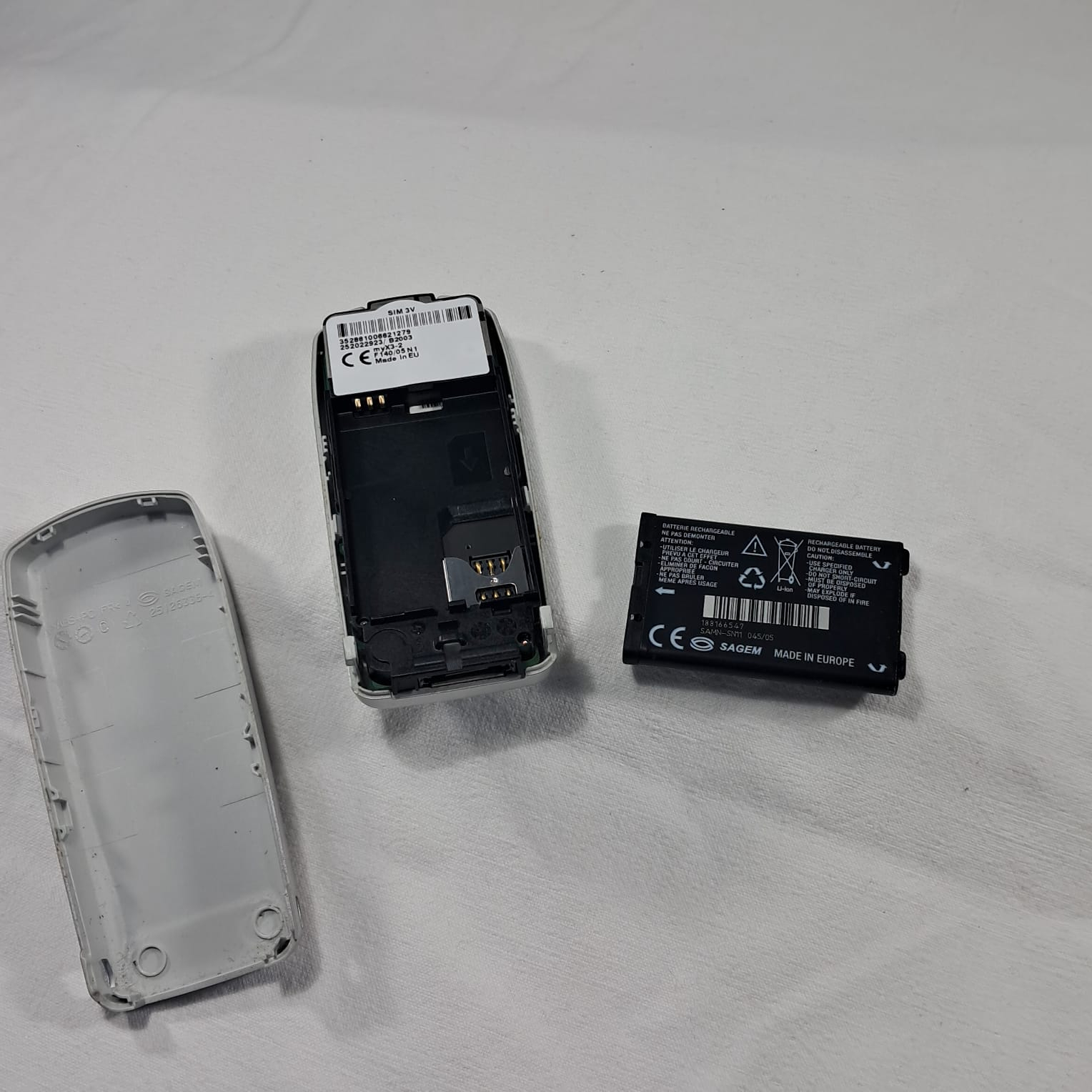 téléphone Sagem myX3-2 - Photo 2