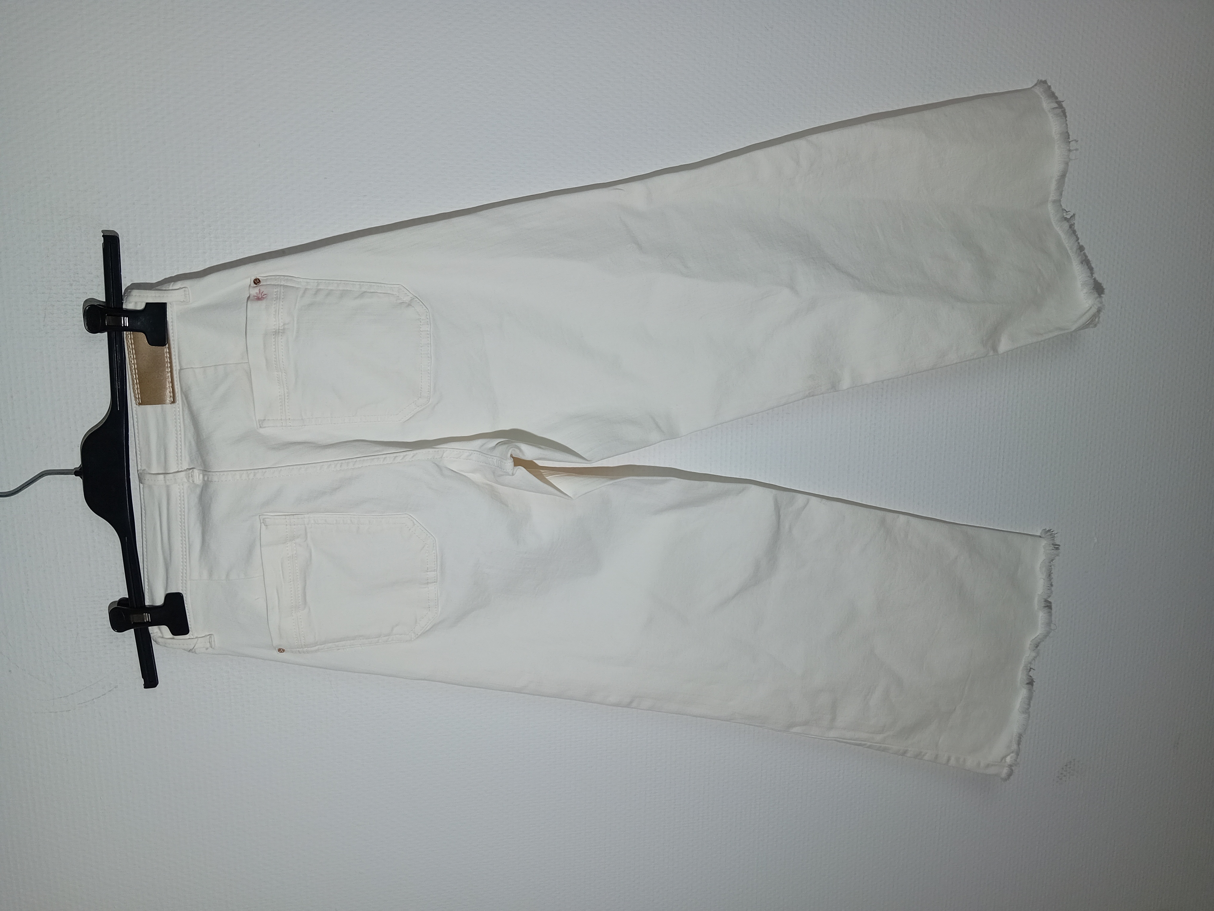 Voir photo 3 de Pantalon Blanc Para Mi Taille 34 Coupe Large (T3634) Pantalon Blanc Para Mi Taille 34 Coupe Large (T3634) Très bon état - Vue 3 -