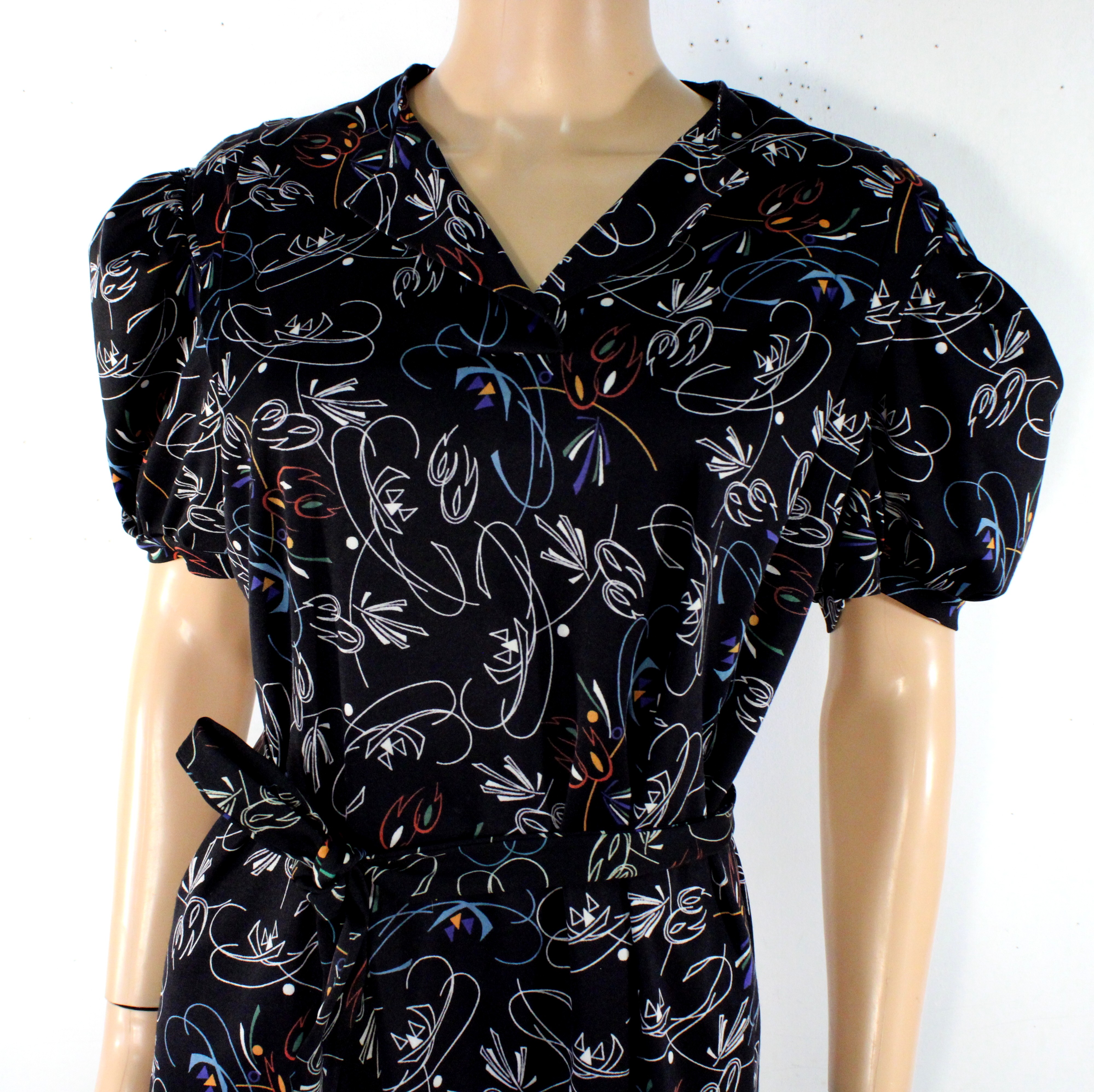 Robe Noire A Motifs Estimée Taille Unique - Photo 3