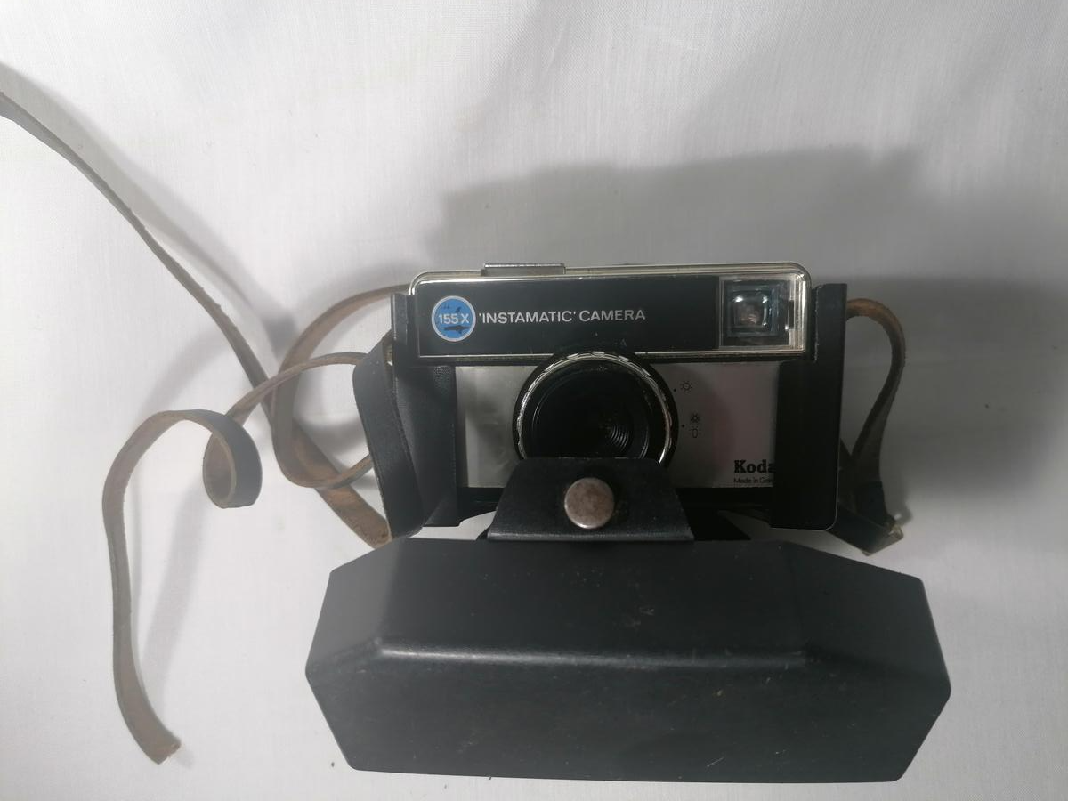 Appareil photo Instamatic KODAK 155x Bon état - Vue 3 - 