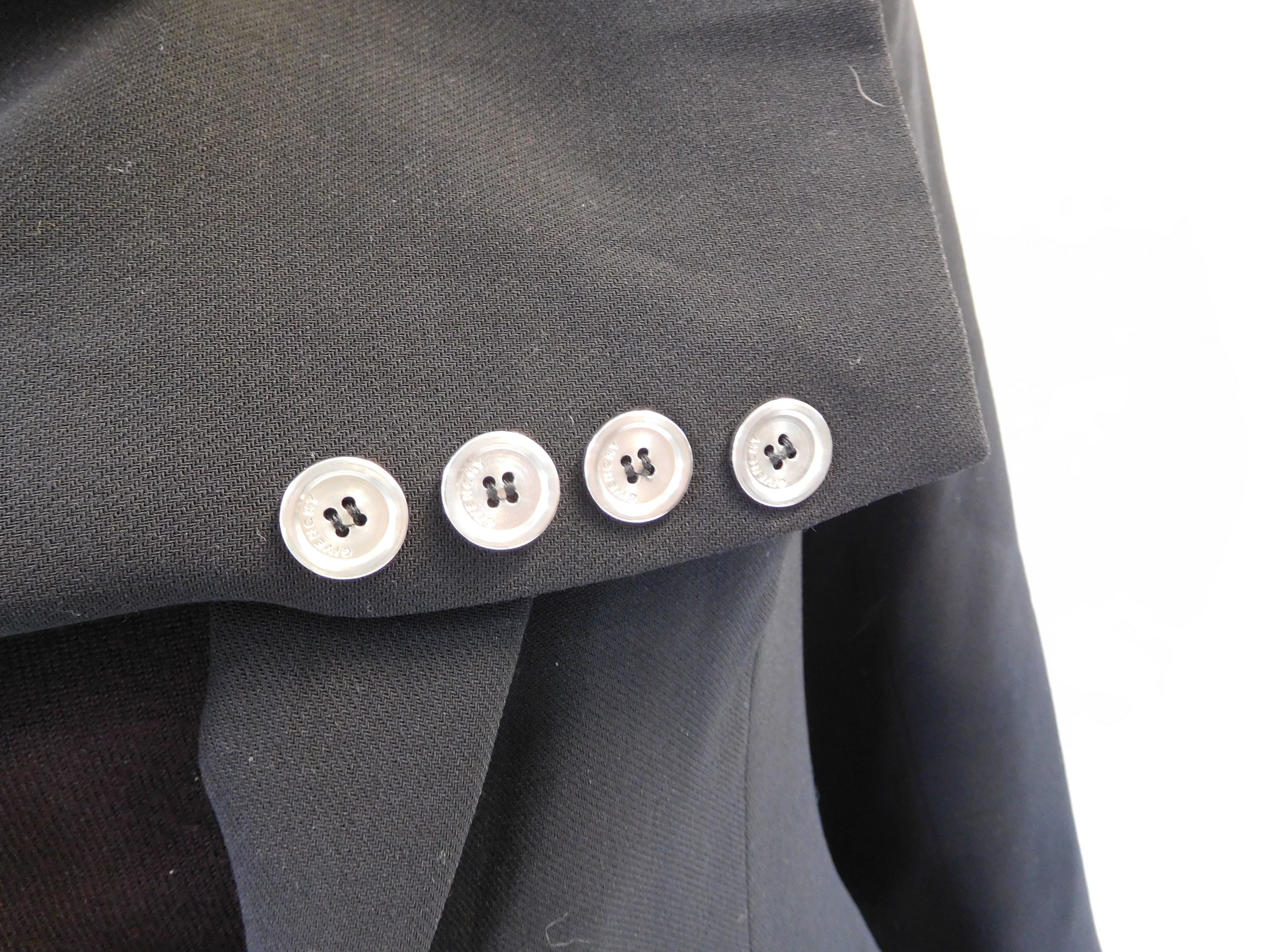 Veste Élégante GIVENCHY Noire - Taille 36 - Excellent État°° - Photo 7